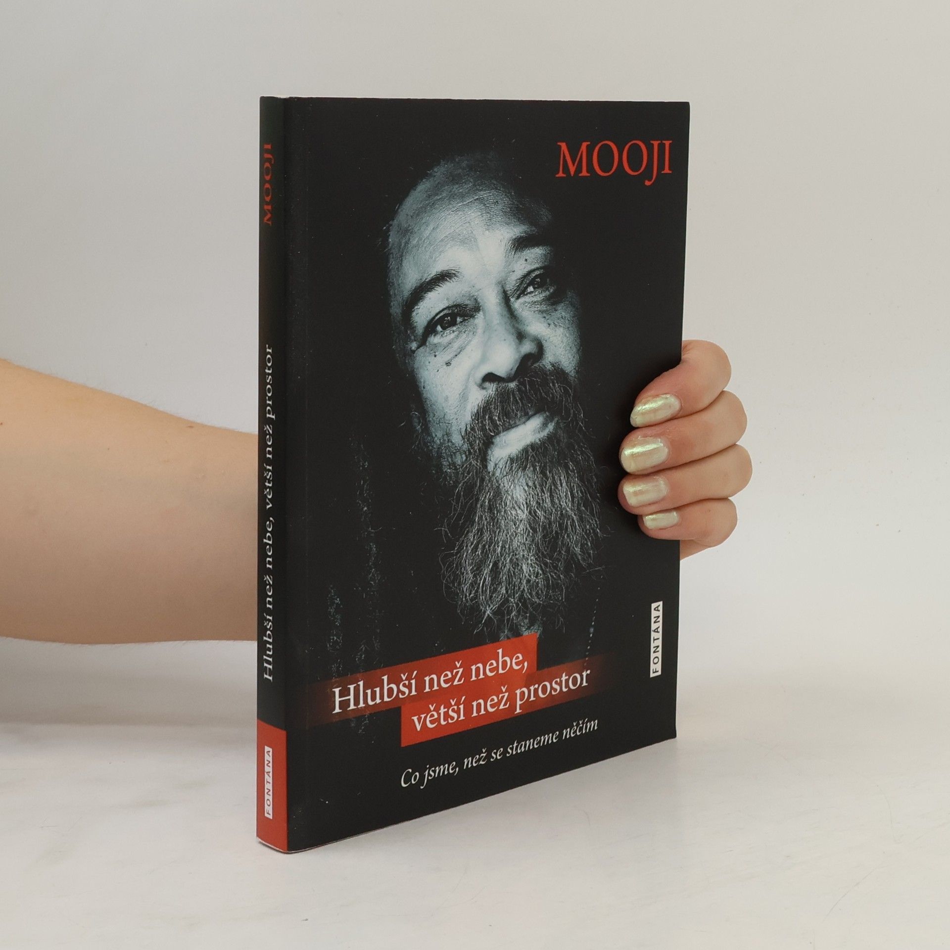 Mooji Hlubší než nebe, větší než prostor. Co jsme, než se staneme něčím