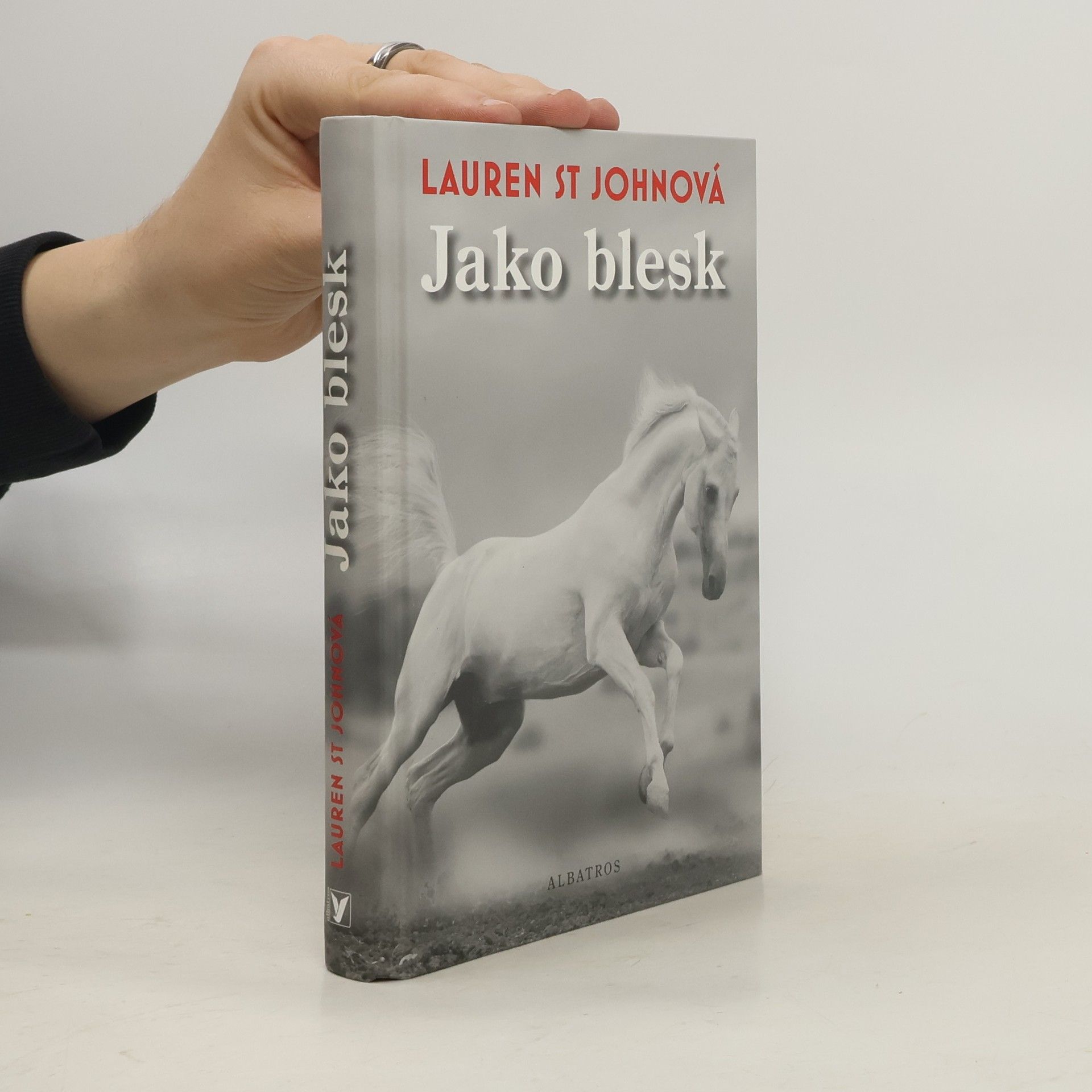 Lauren St. John Jako blesk