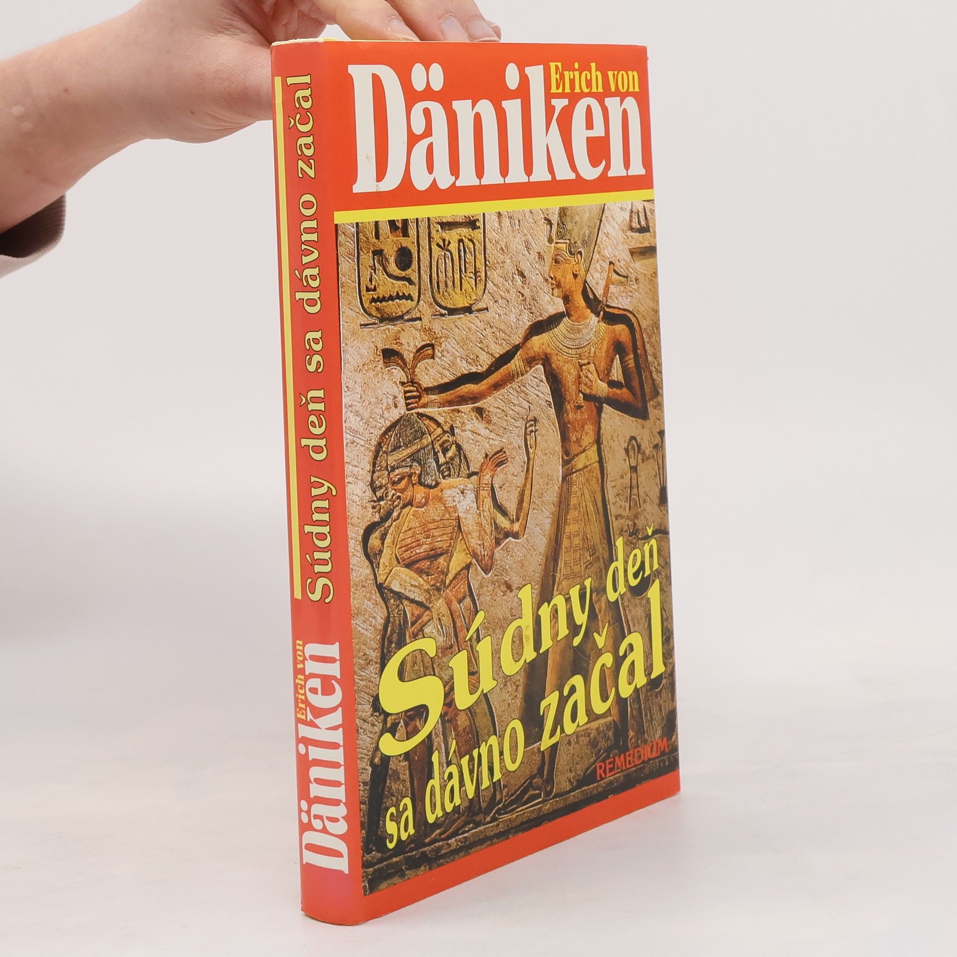 Erich von Däniken Súdny deň sa dávno začal