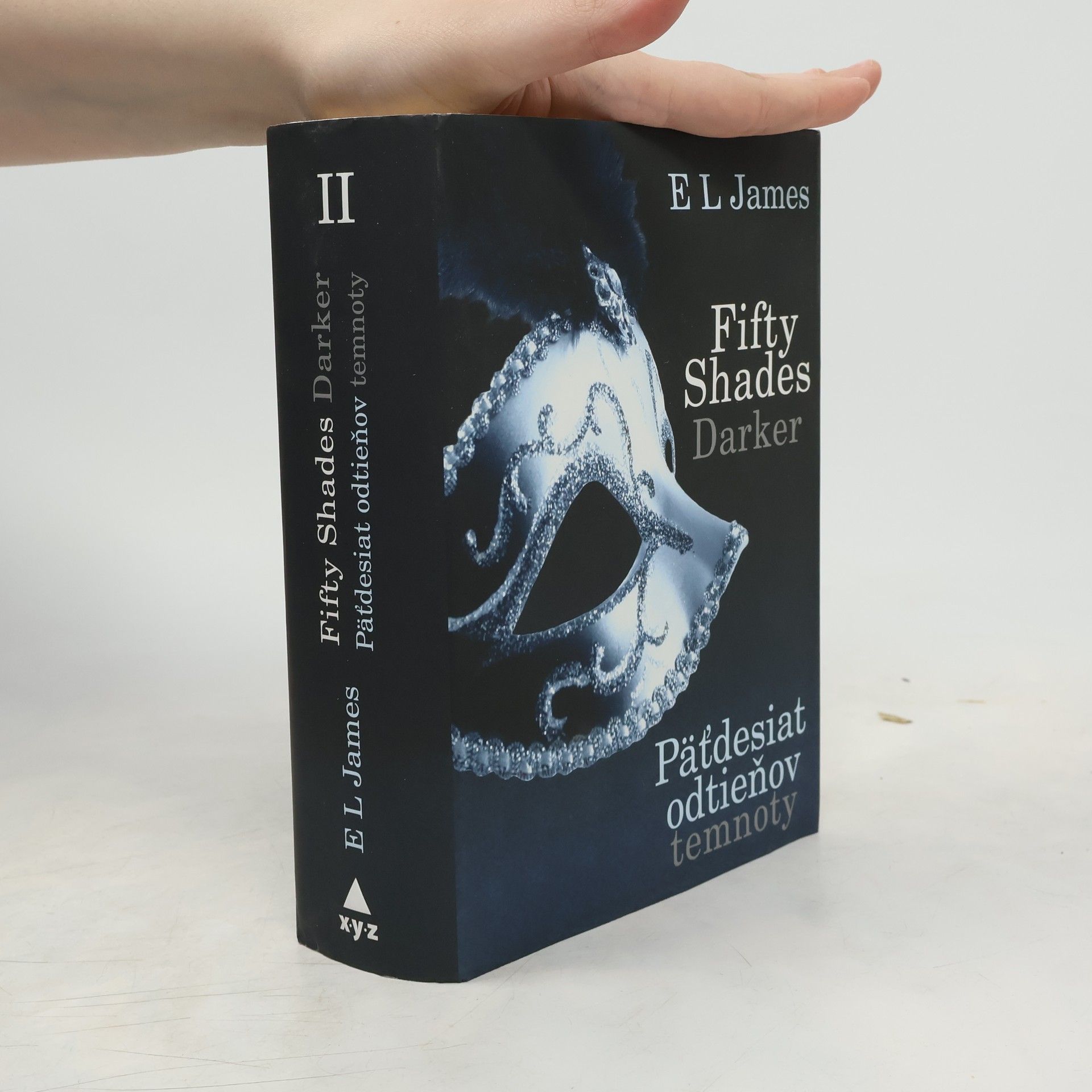 E L James Päťdesiat odtieňov temnoty