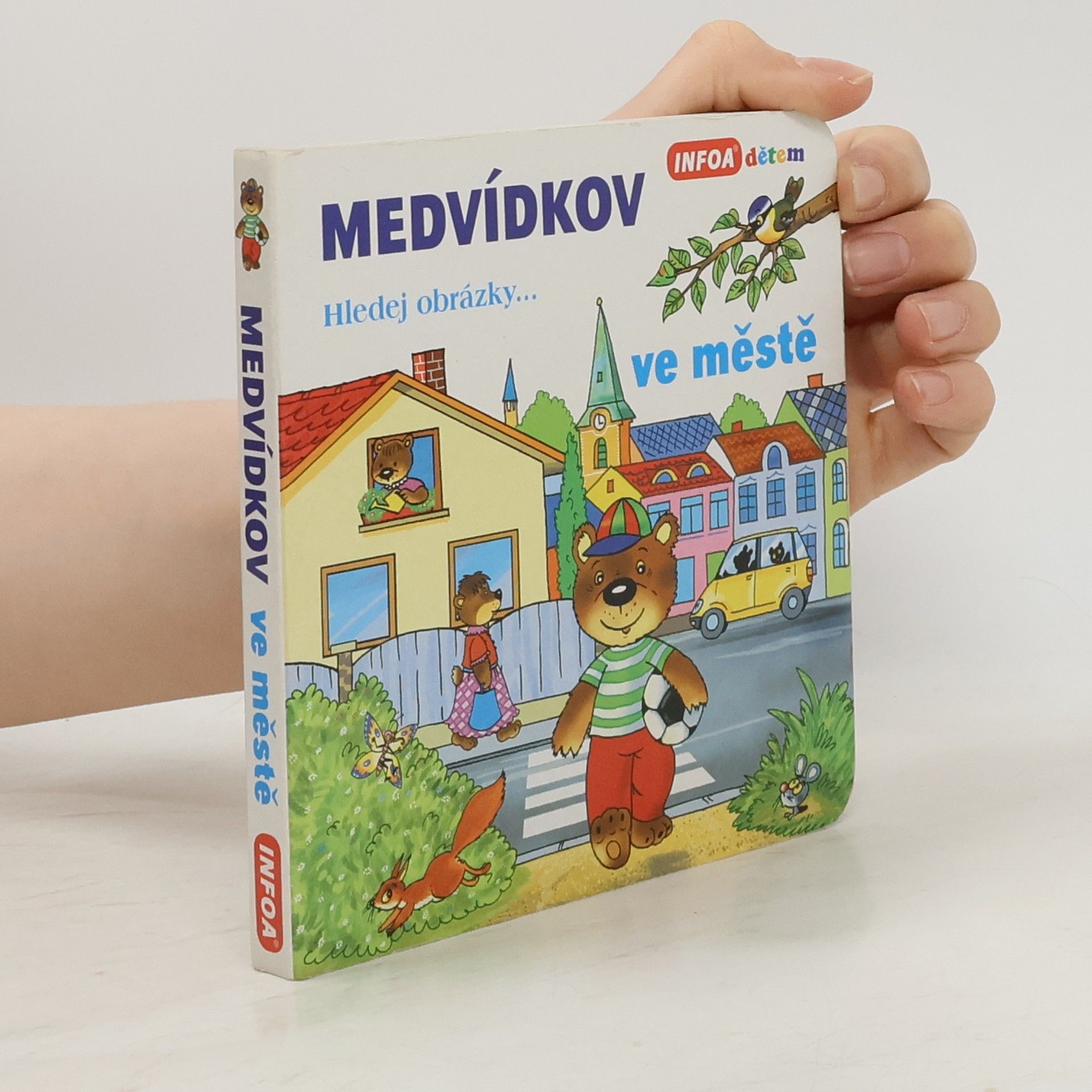 Jana Navrátilová Medvídkov: Ve městě