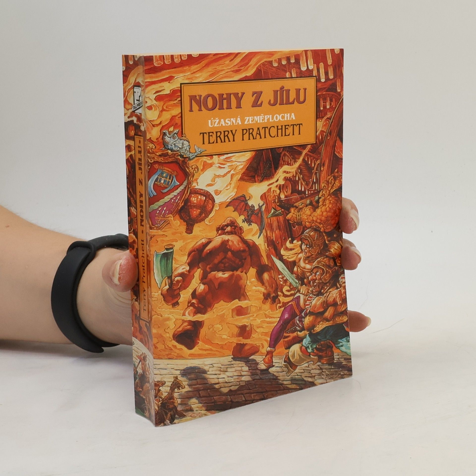 Terry Pratchett Nohy z jílu