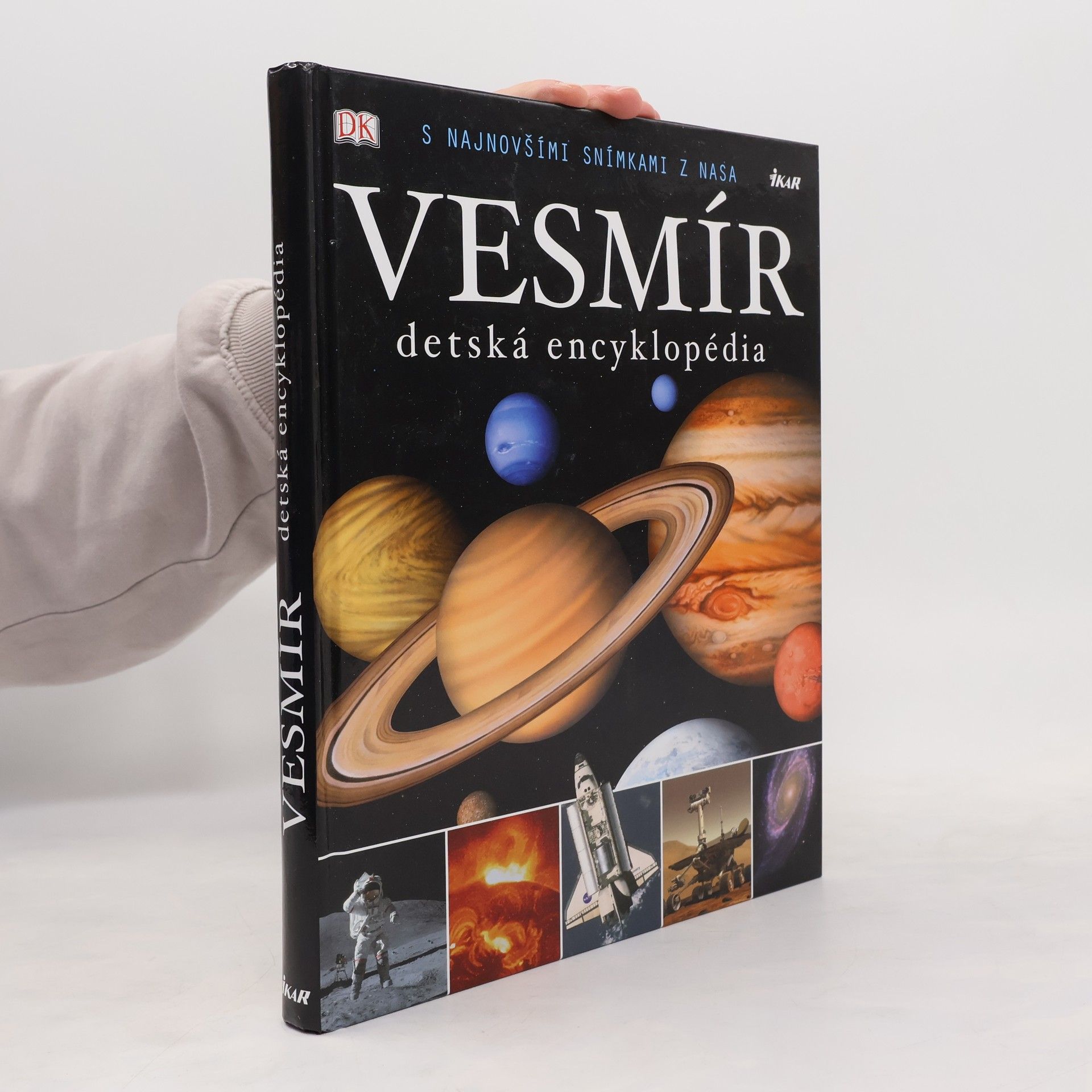 Kolektív autorov Vesmír. Detská encyklopédia