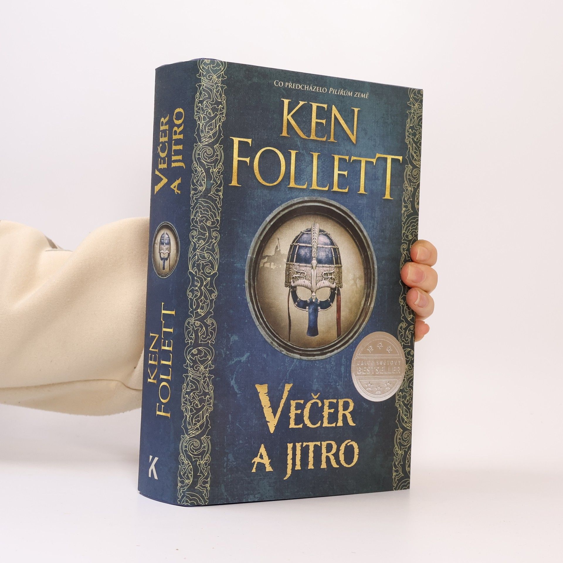 Ken Follett Večer a jitro