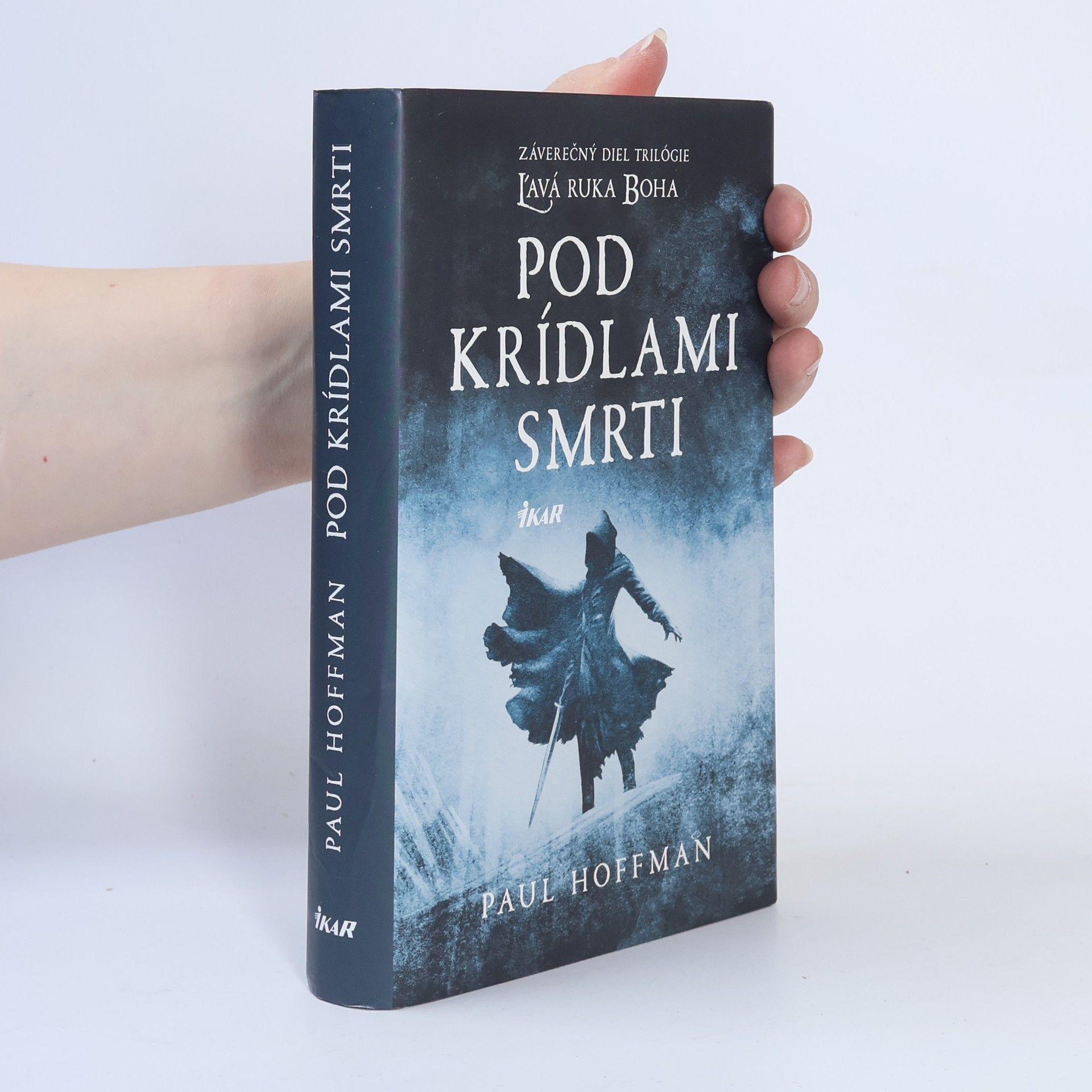 Paul Hoffman Pod krídlami smrti
