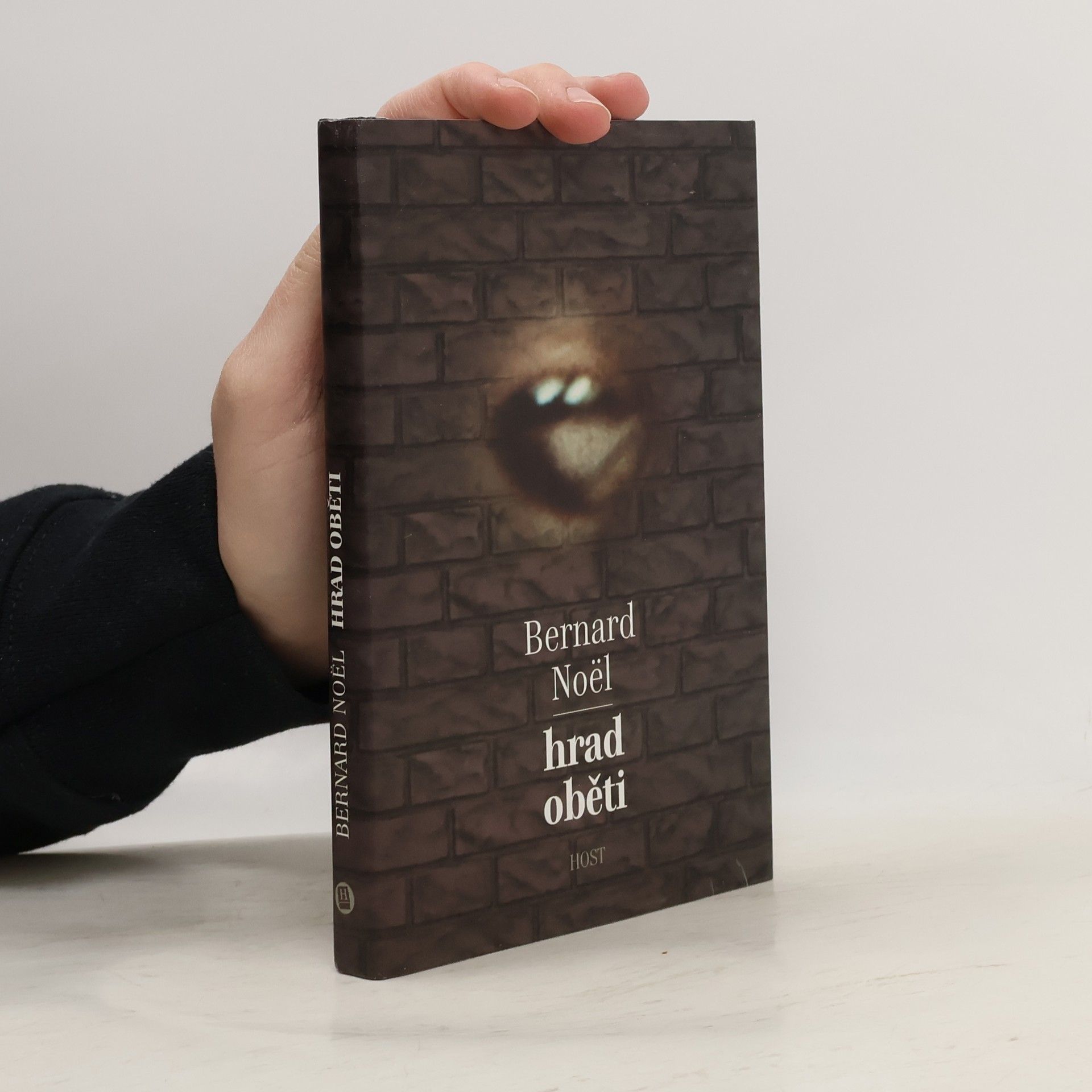 Bernard Noël Hrad oběti