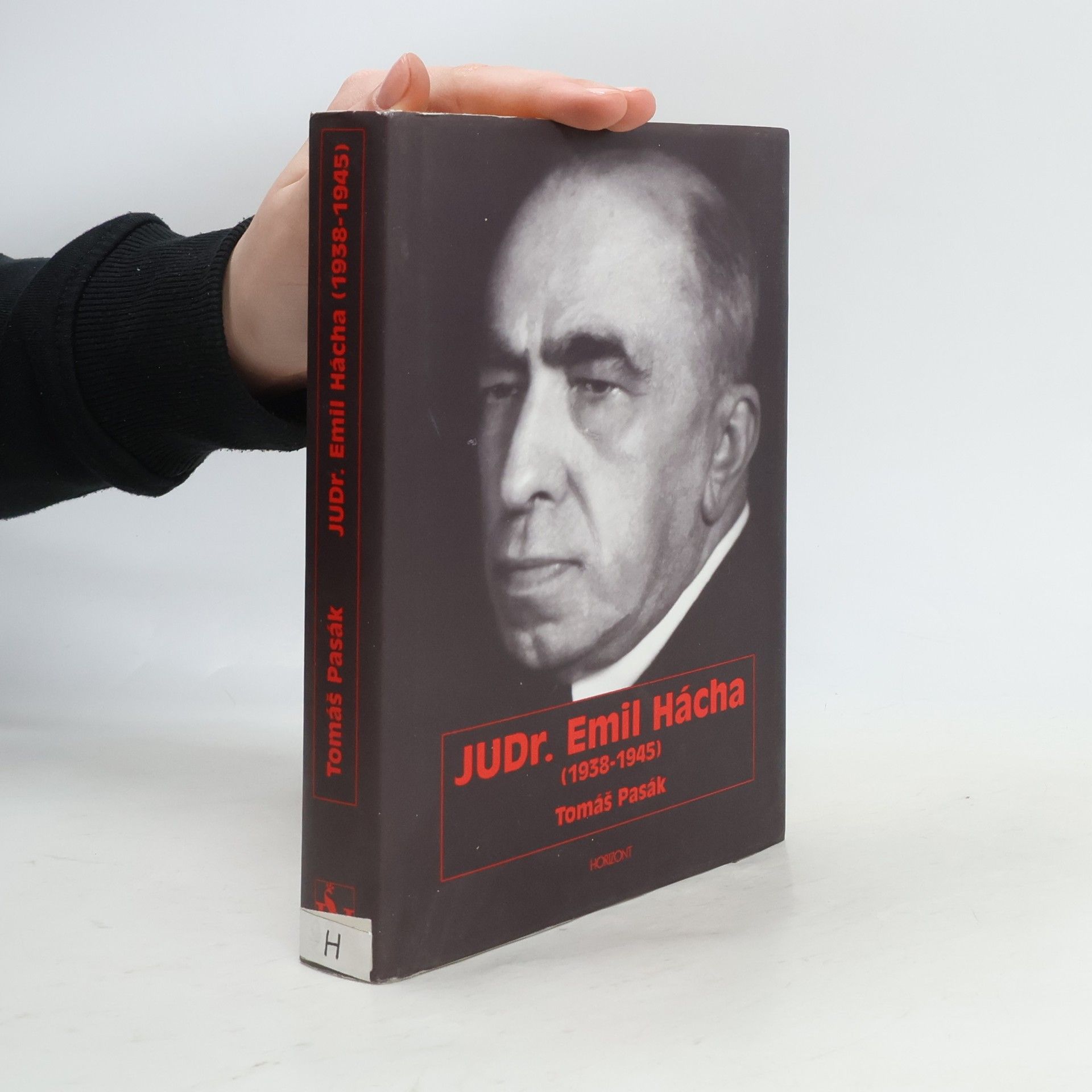 Tomáš Pasák JUDr. Emil Hácha : (1938-1945)