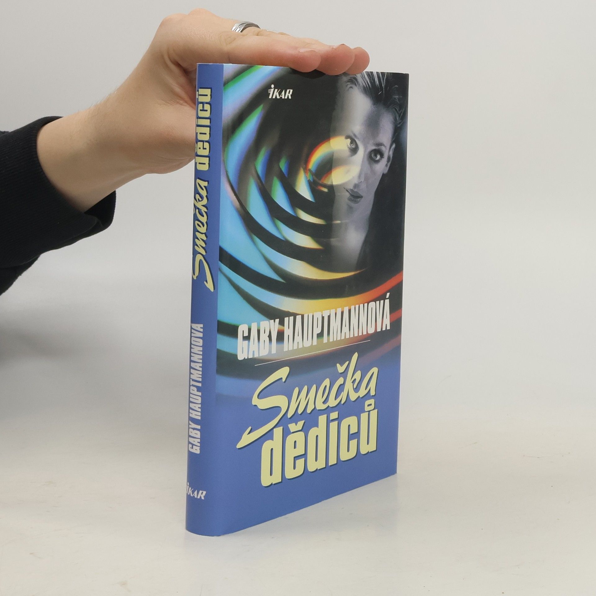 Gaby Hauptmann Smečka dědiců