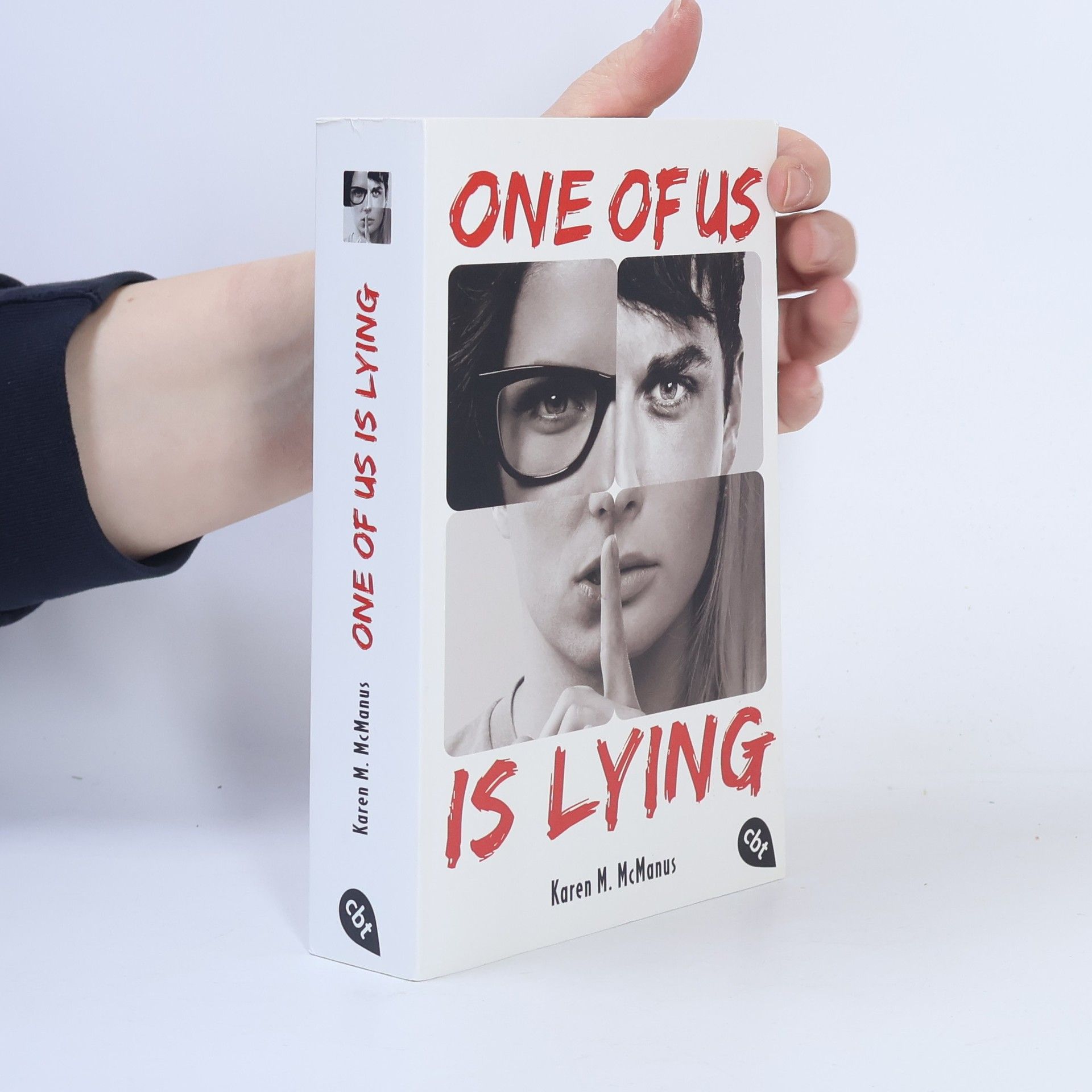 Karen M. McManus One of us is lying