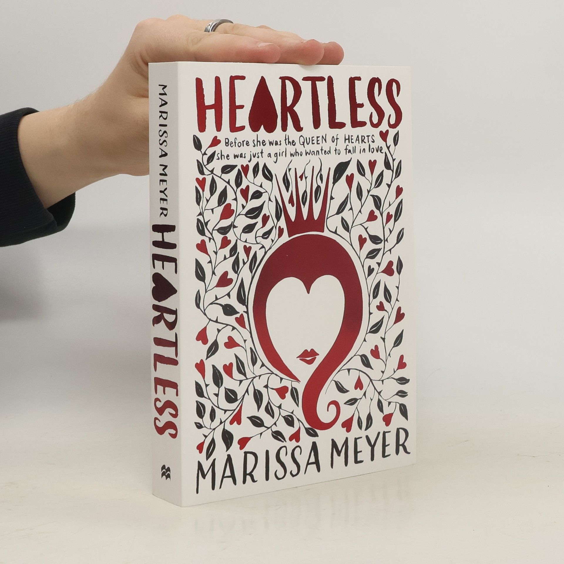 Marissa Meyer Heartless