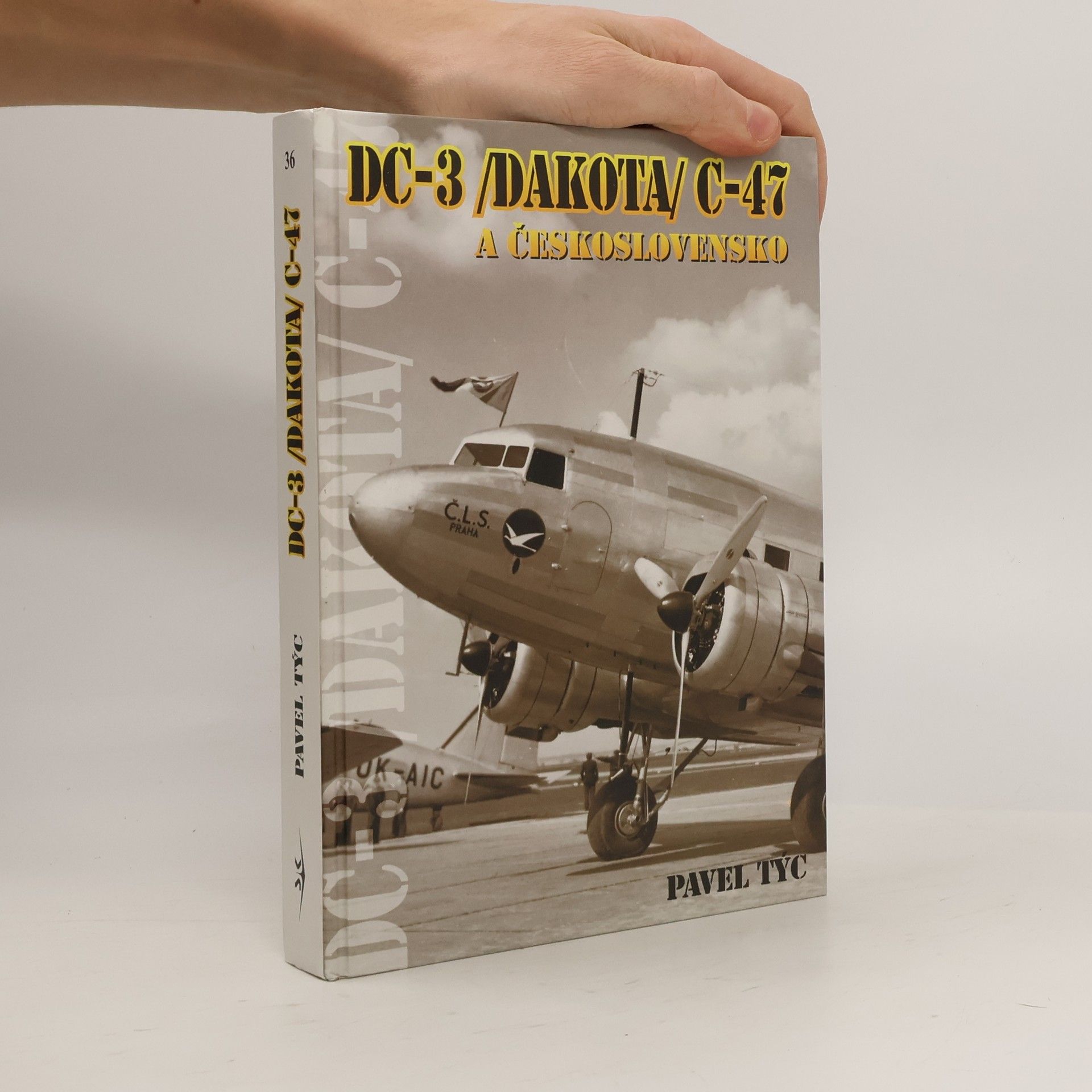 DC-3 (Dakota) C-47 a Československo