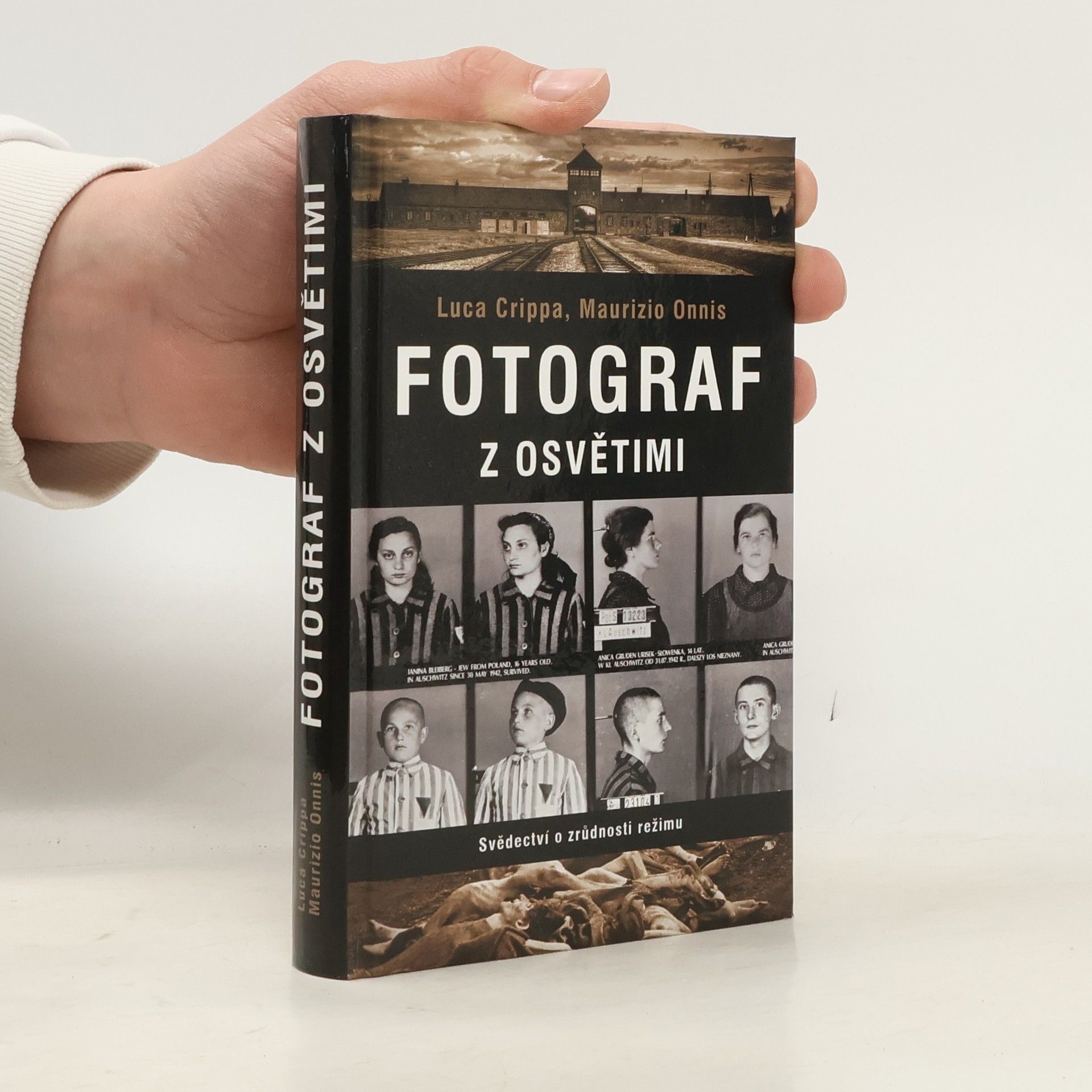 Luca Crippa Fotograf z Osvětimi