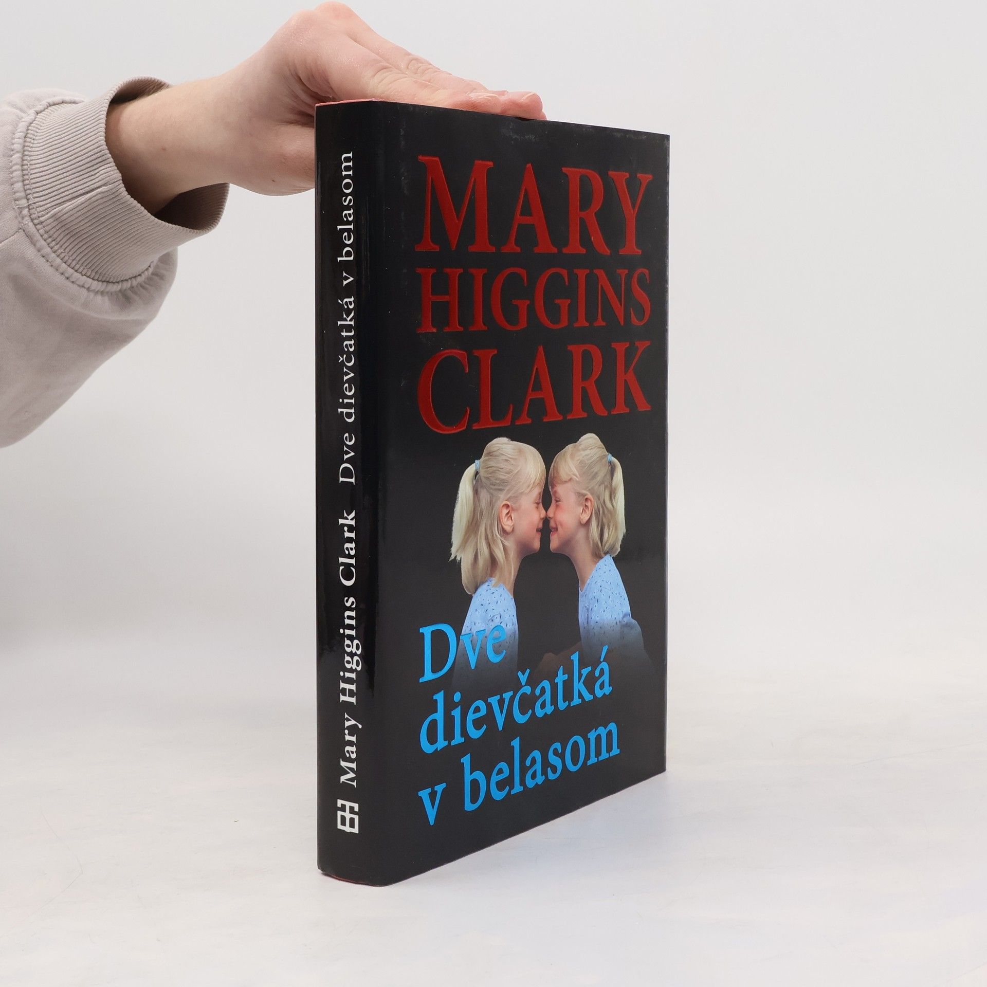 Mary Higgins Clark Dve dievčatká v belasom