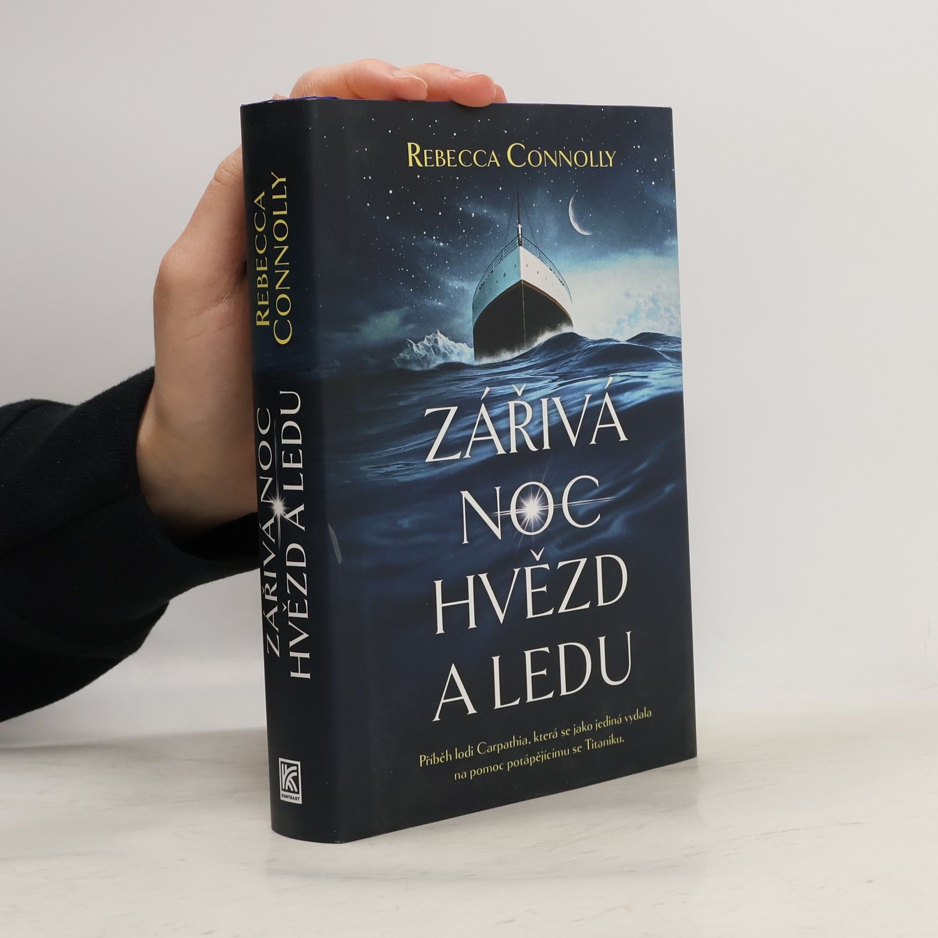 Zářivá noc hvězd a ledu