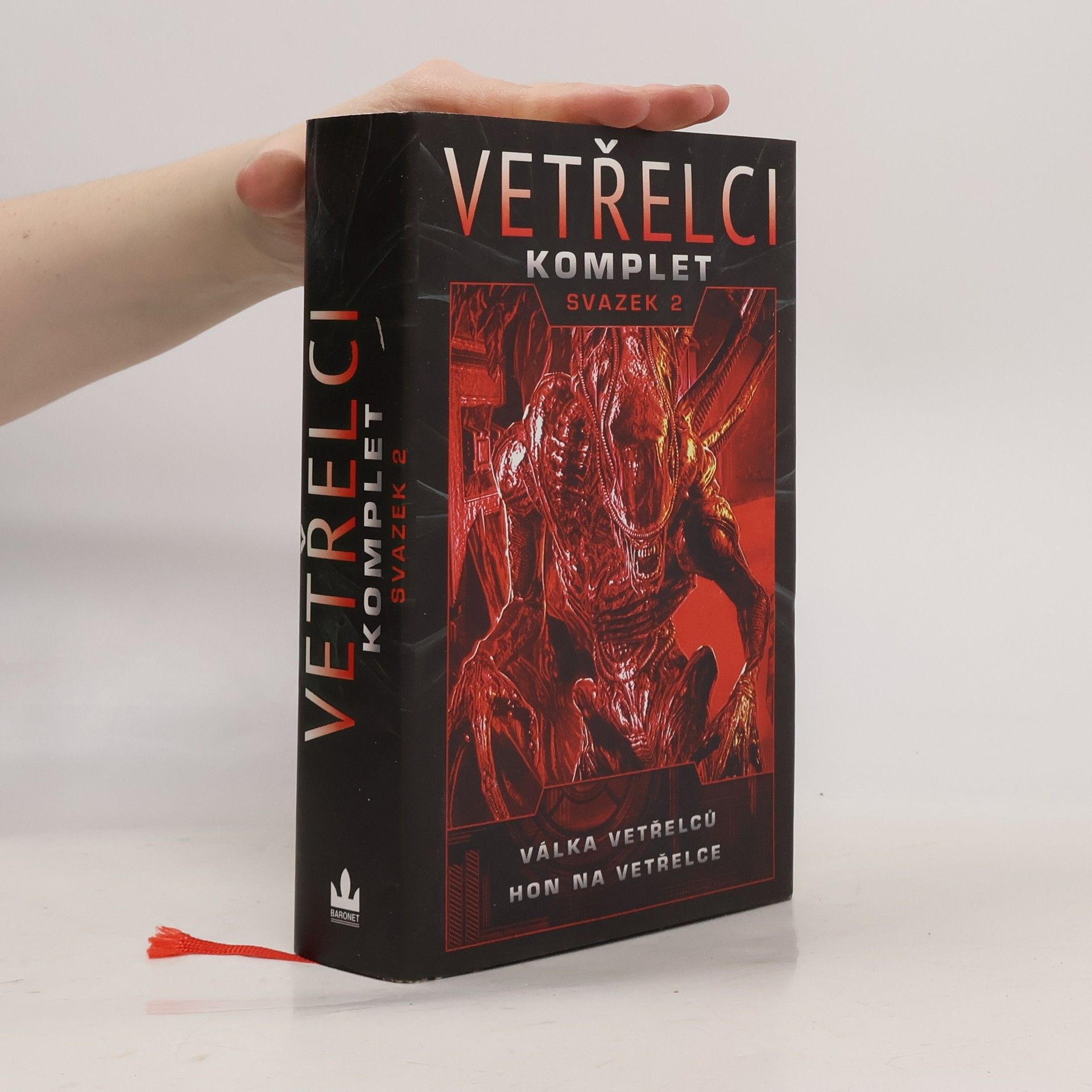 Robert Sheckley Vetřelci - komplet, svazek 2 (Válka vetřelců, Hon na vetřelce)