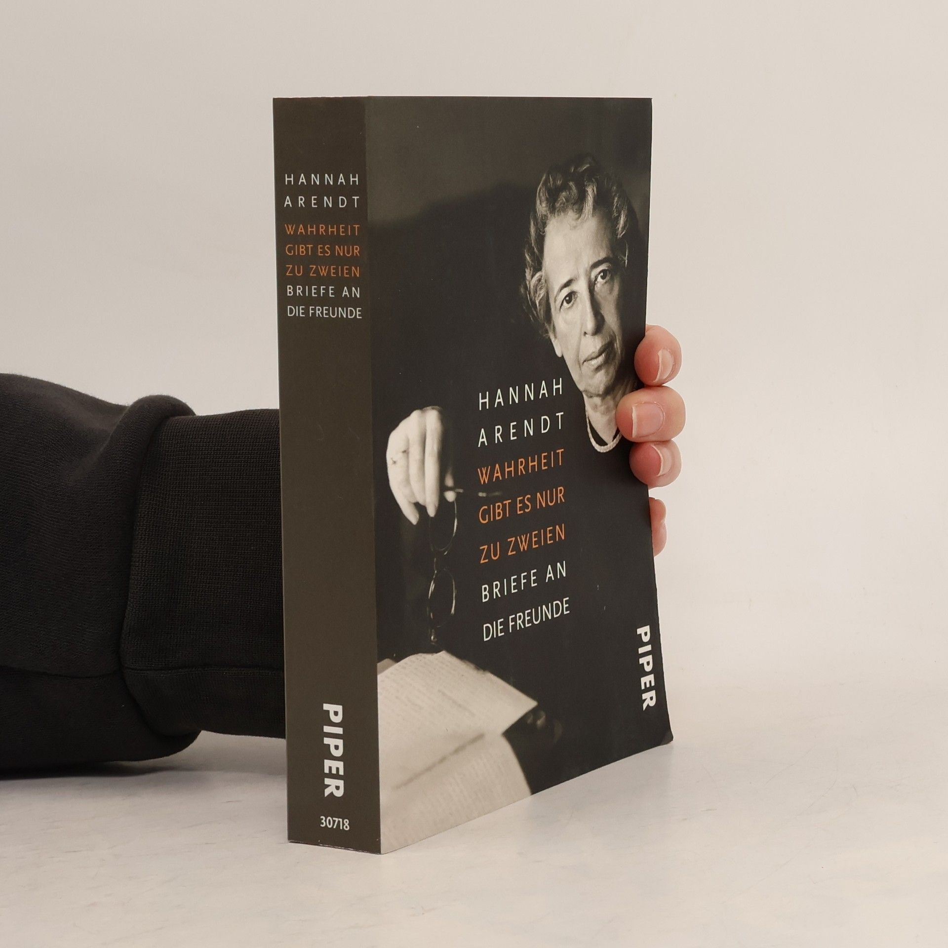 Hannah Arendt Wahrheit gibt es nur zu zweien