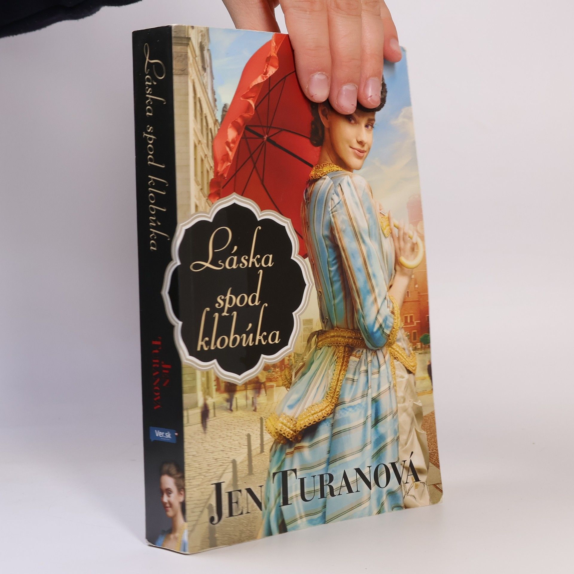 Jen Turanová Láska spod klobúka