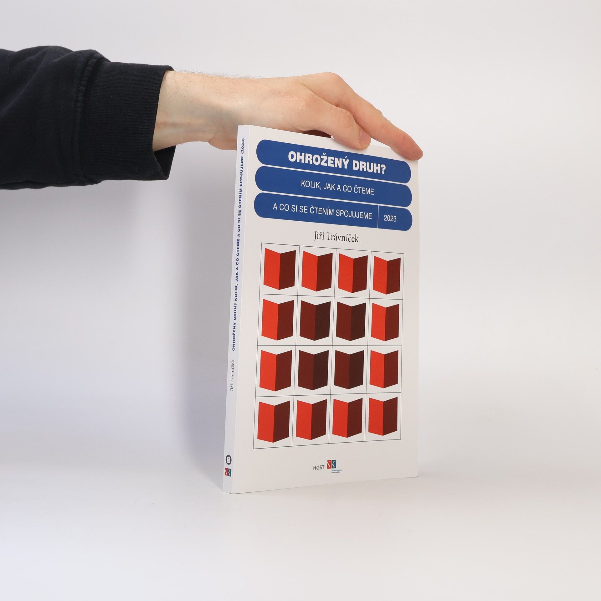 Jiří Trávníček Ohrožený druh? - Kolik, jak a co čteme a co si se čtením spojujeme (2023)