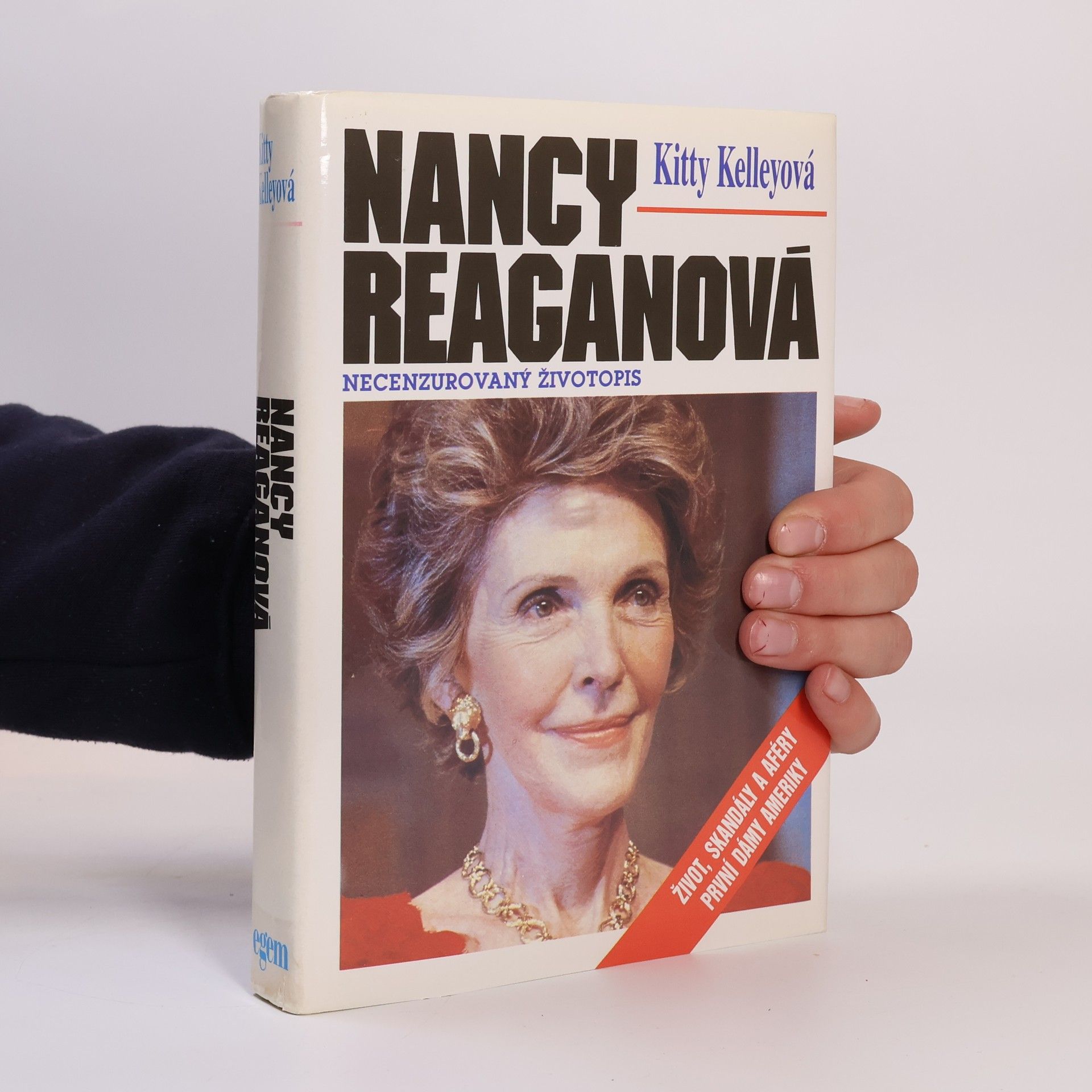 Jiří Fast Nancy Reaganová. Necenzurovaný životopis