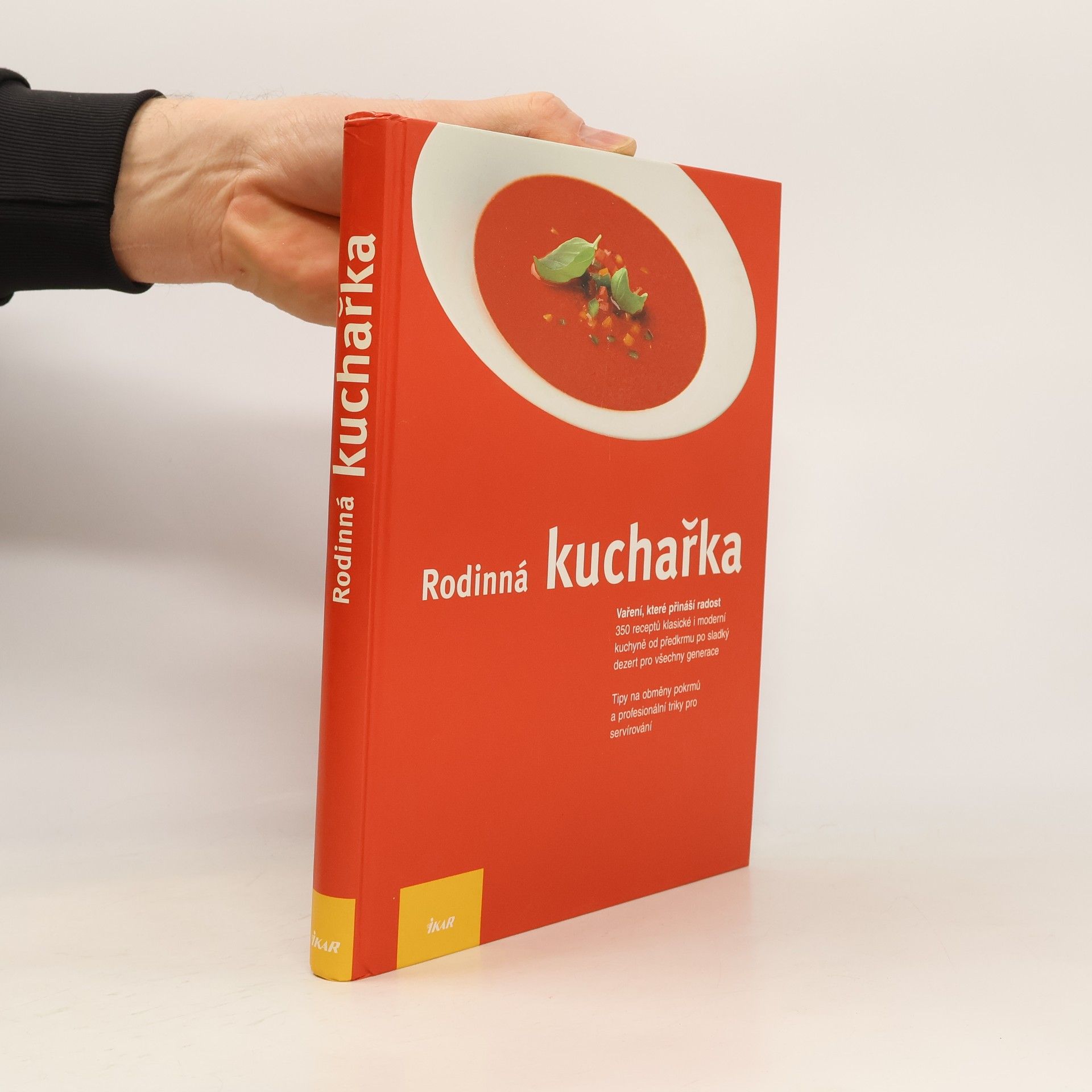 Tanja Dusy Rodinná kuchařka: Recepty, které zítra budou klasikou