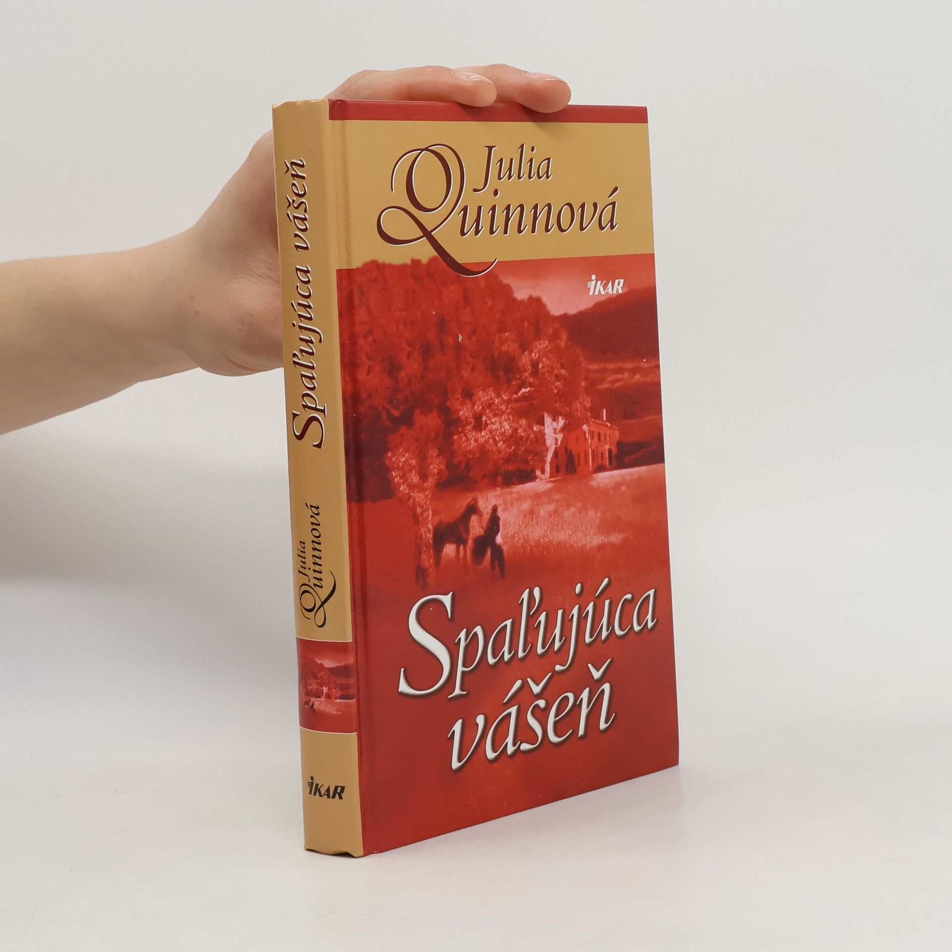 Julie Quinnová Spaľujúca vášeň