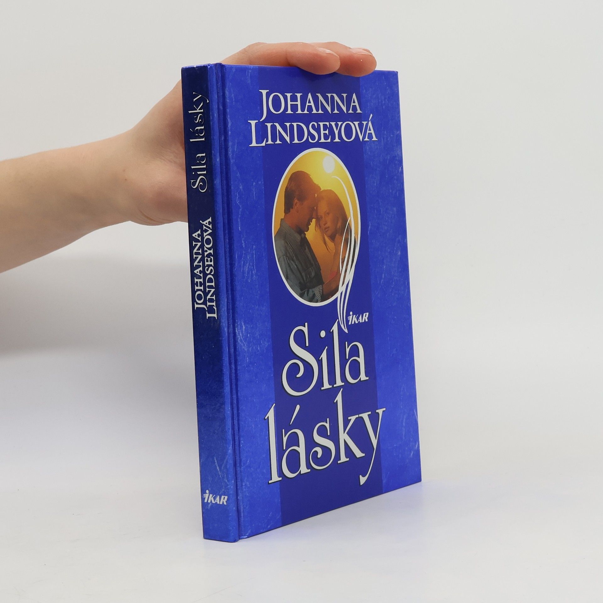 Johanna Lindsey Sila lásky