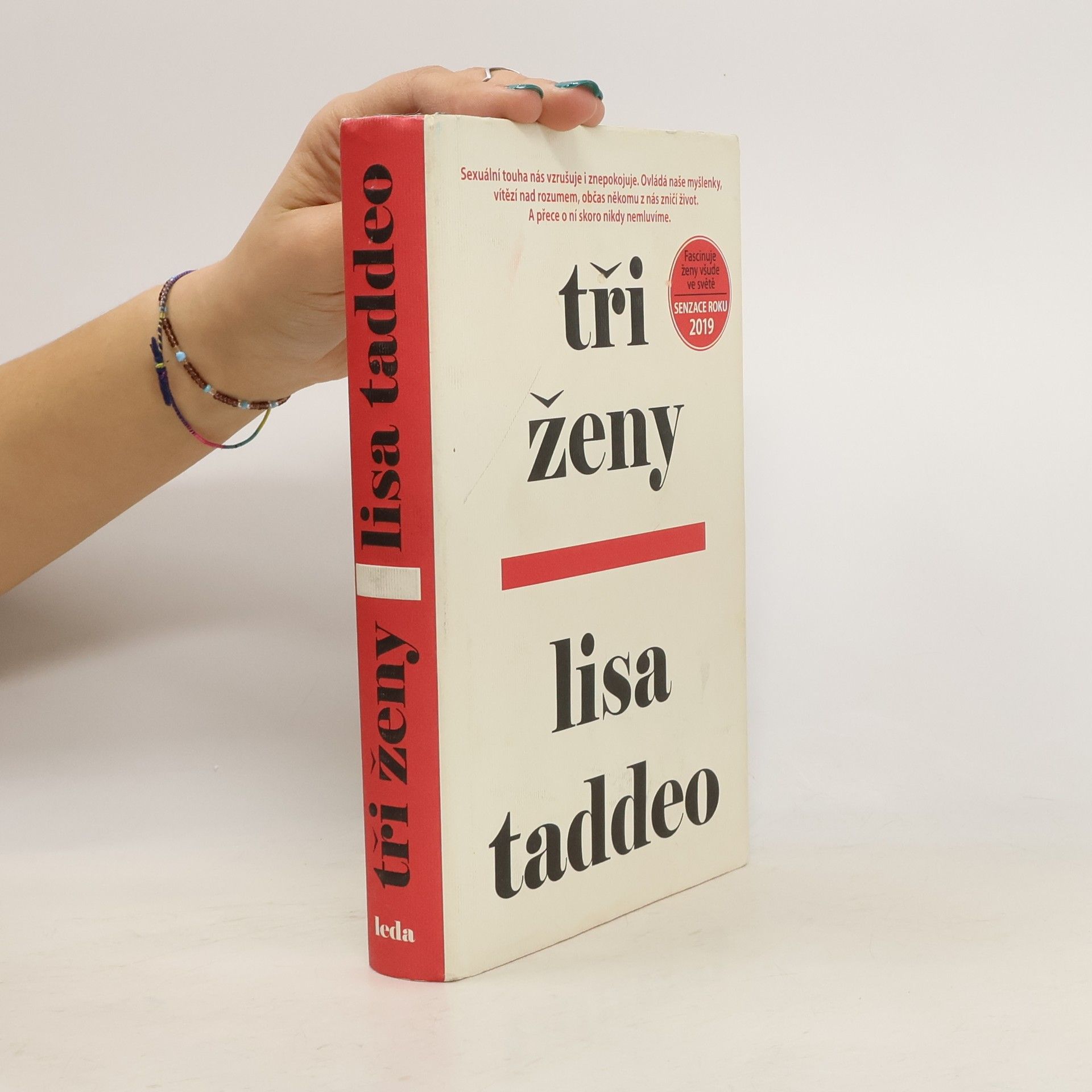 Lisa Taddeo Tři ženy