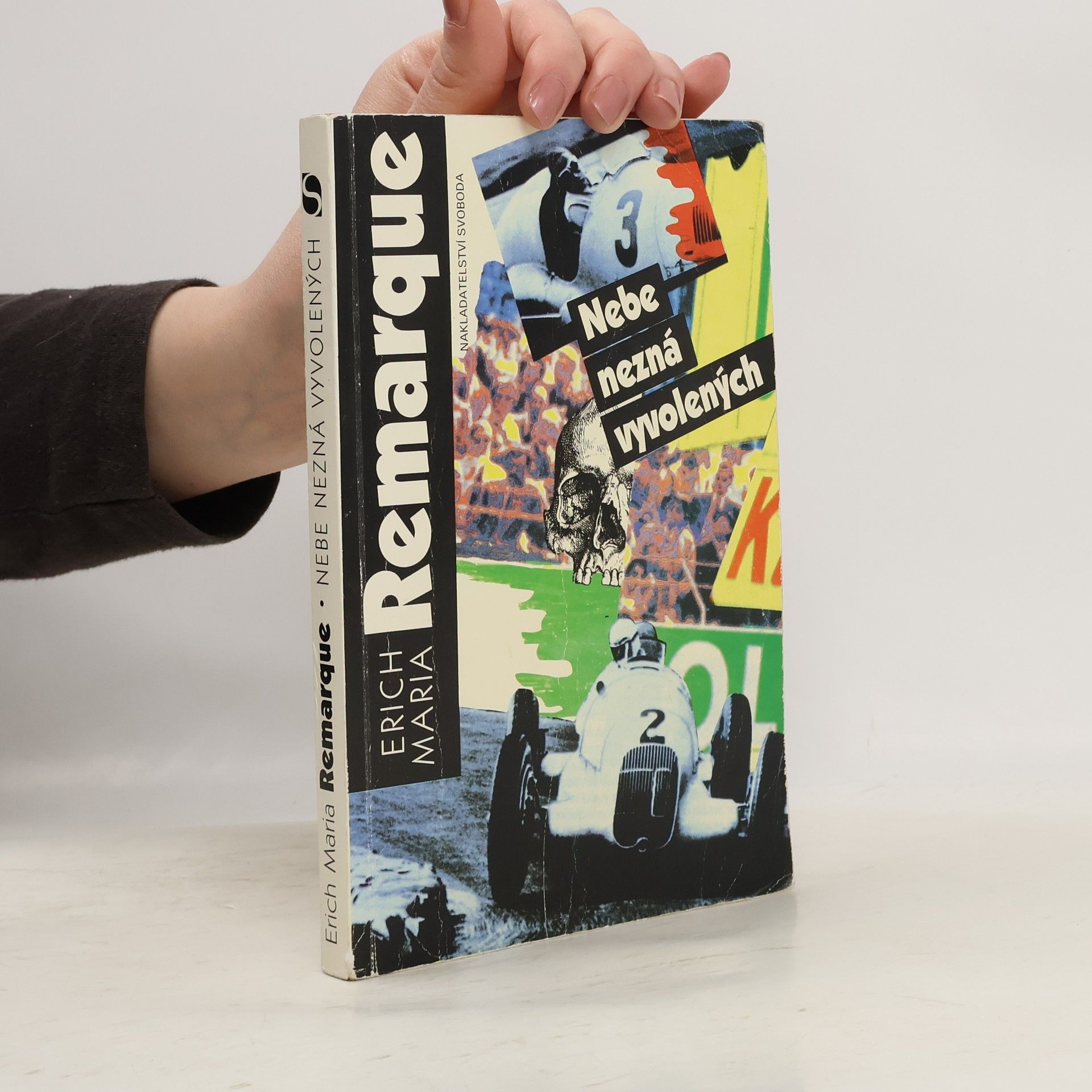 Erich Maria Remarque Nebe nezná vyvolených