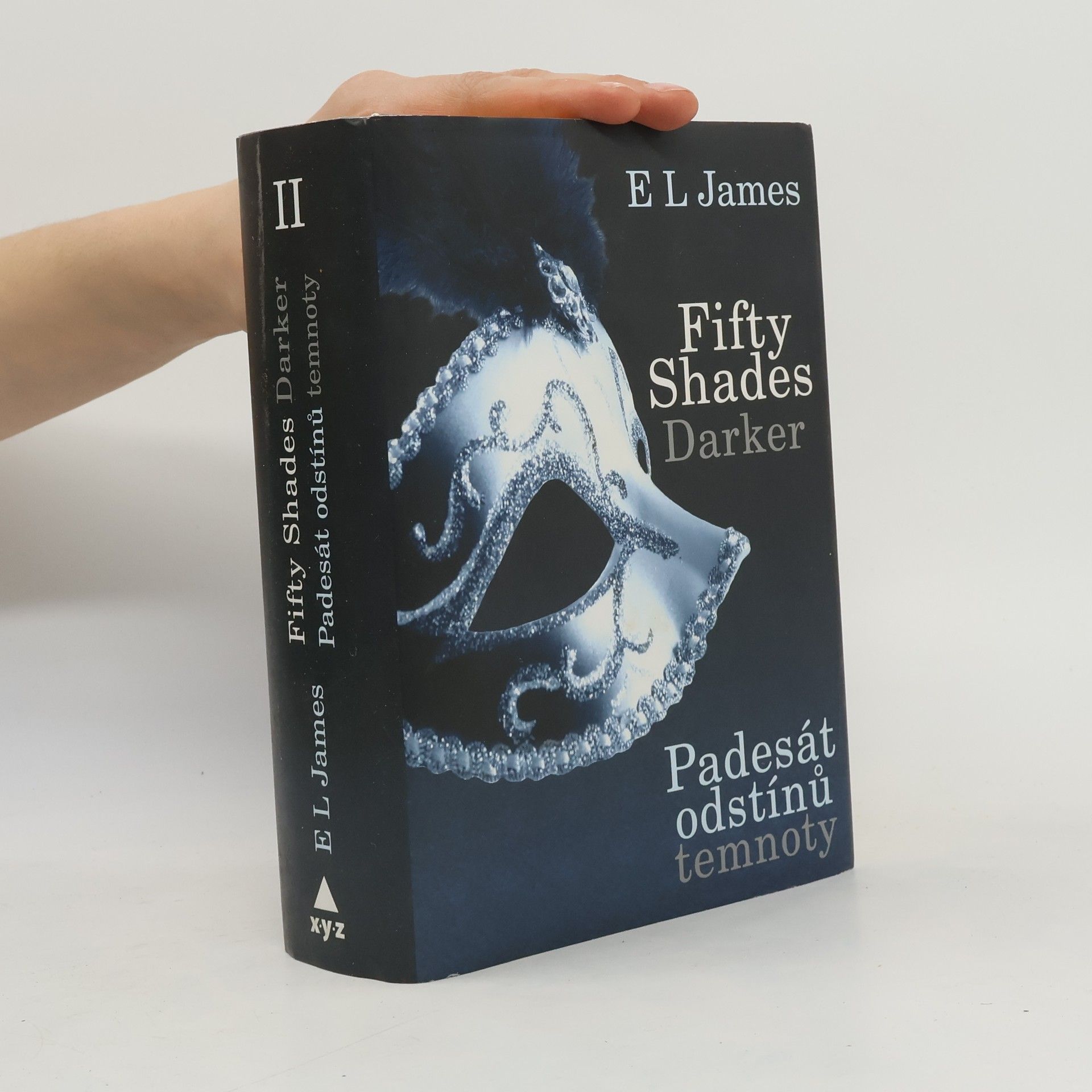 E L James Padesát odstínů temnoty
