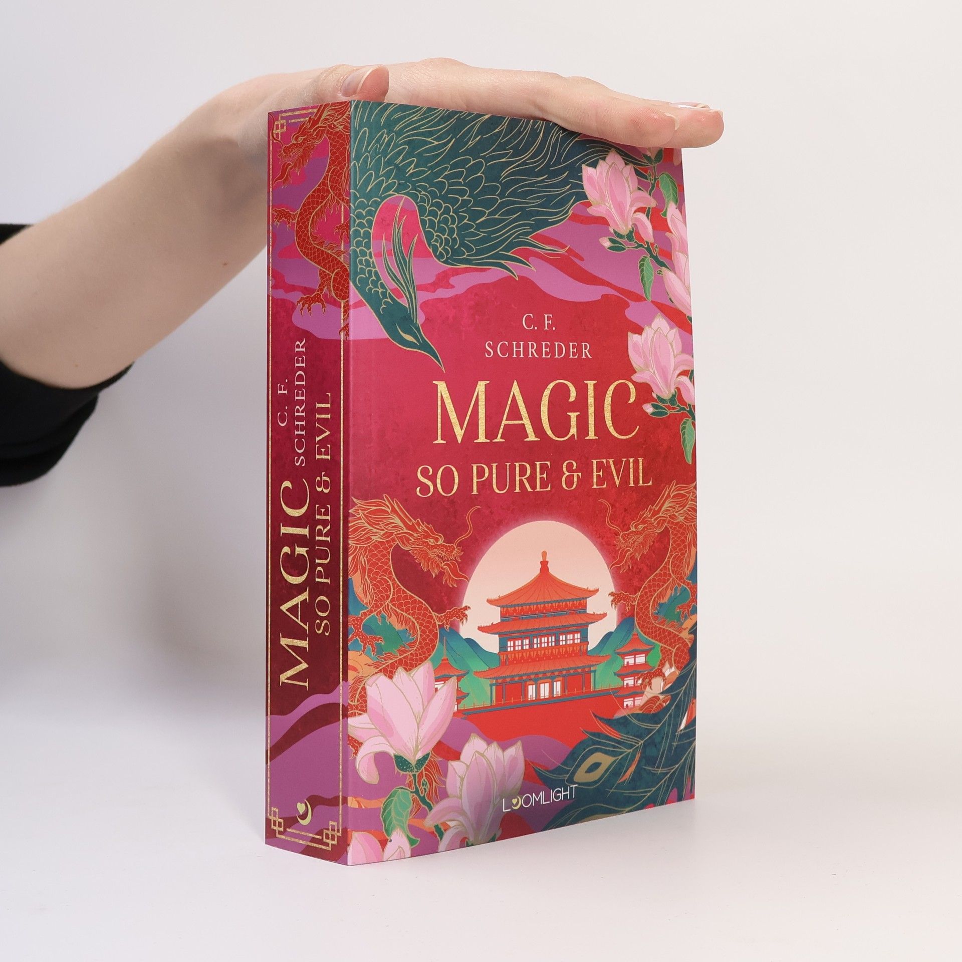 Max Schreder Magnolia Bay 1: Magic so Pure and Evil