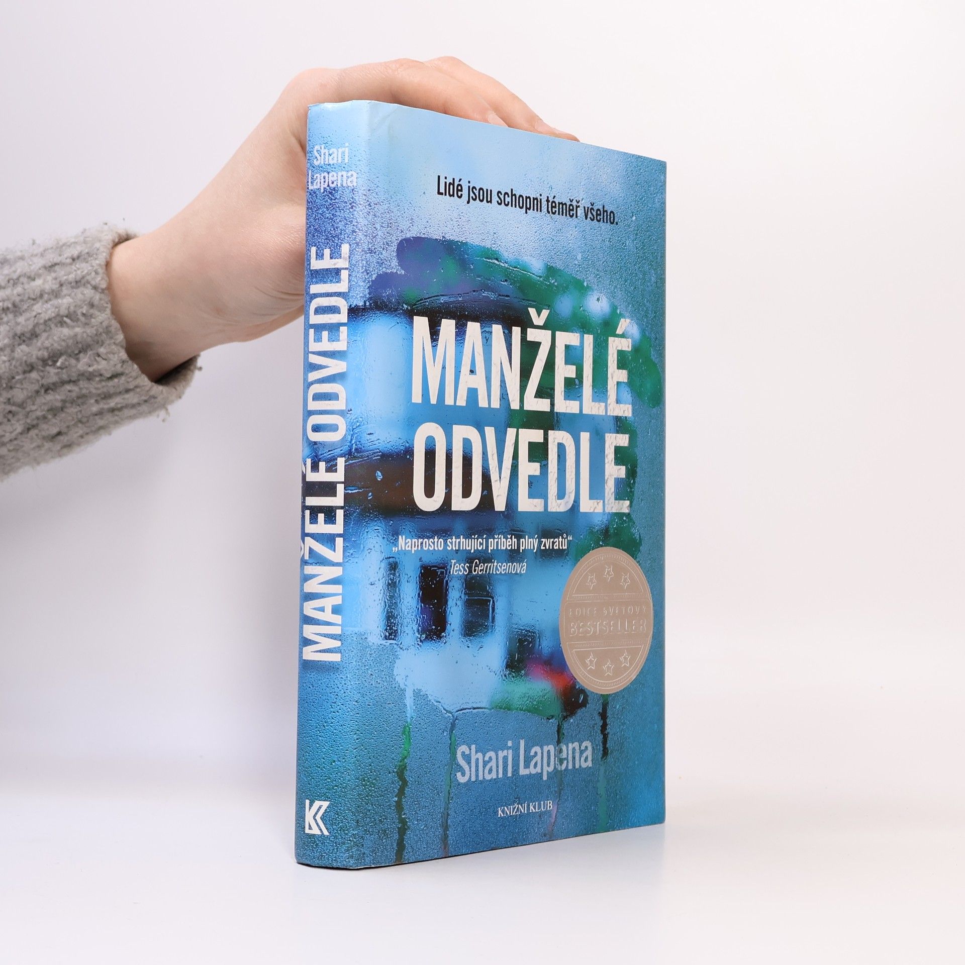 Shari Lapena Manželé odvedle