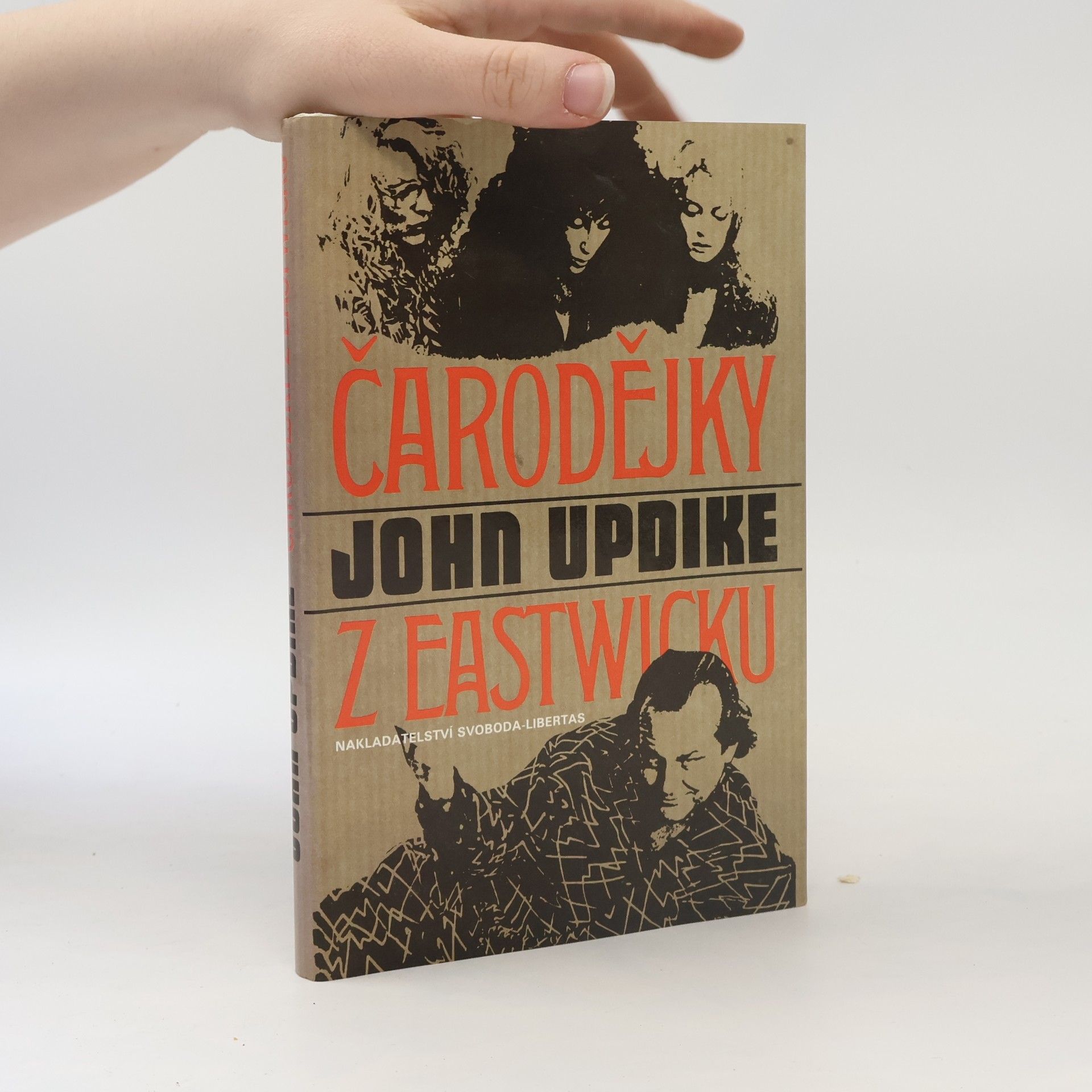 John Updike Čarodějky z Eastwicku