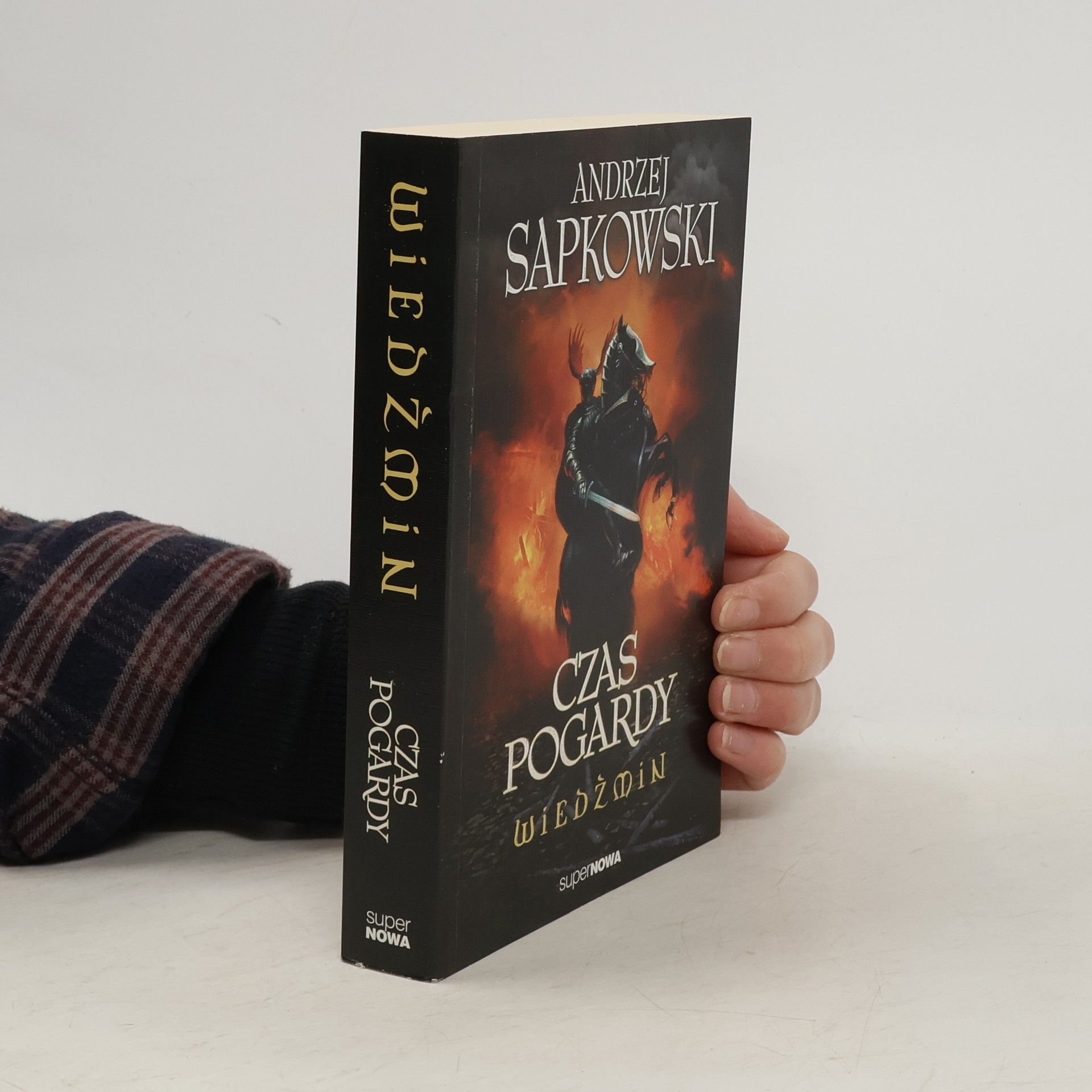 Andrzej Sapkowski Czas pogardy