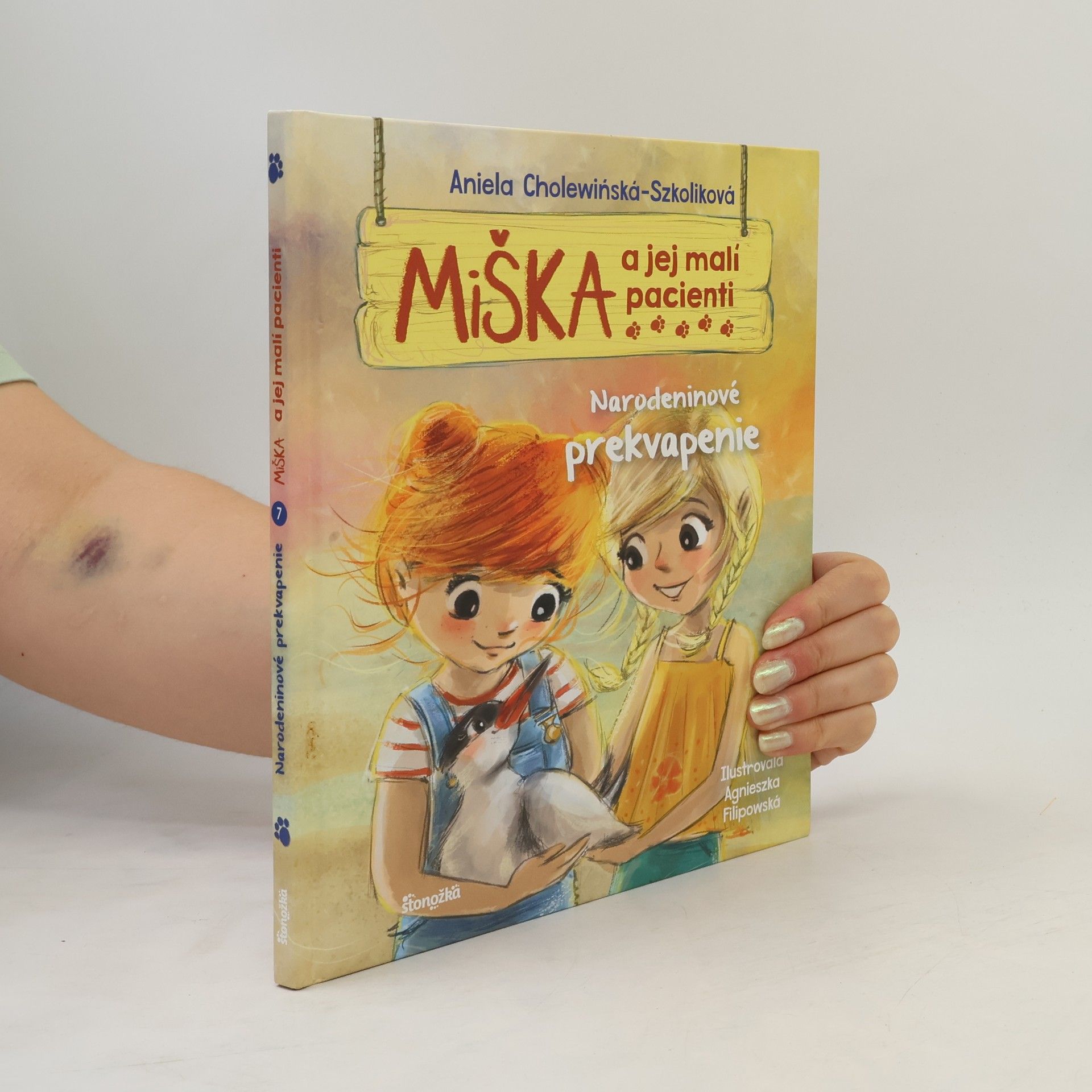 Aniela Cholewińska-Szkolik Míša a její malí pacienti: Dovolená u řeky