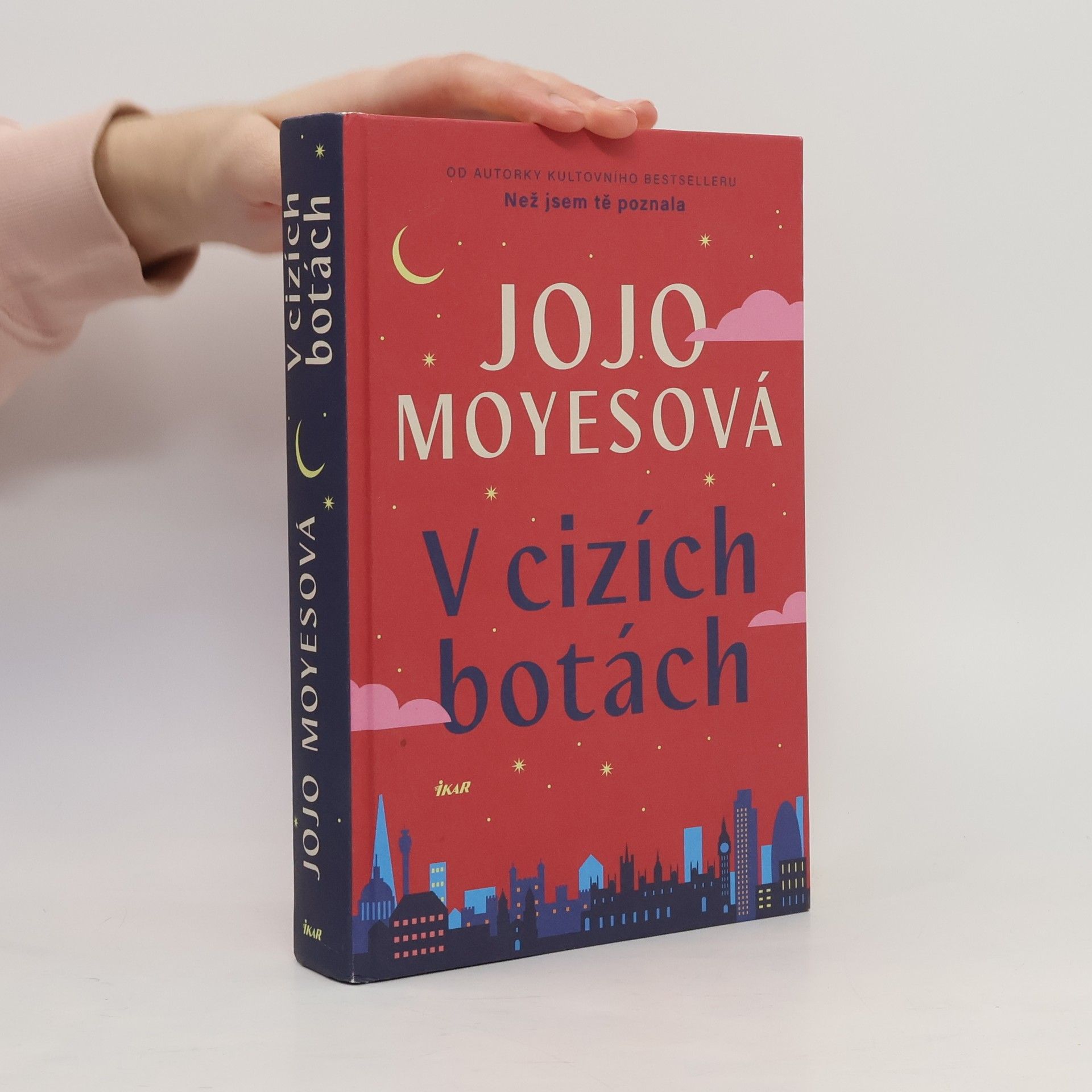 Jojo Moyes V cizích botách