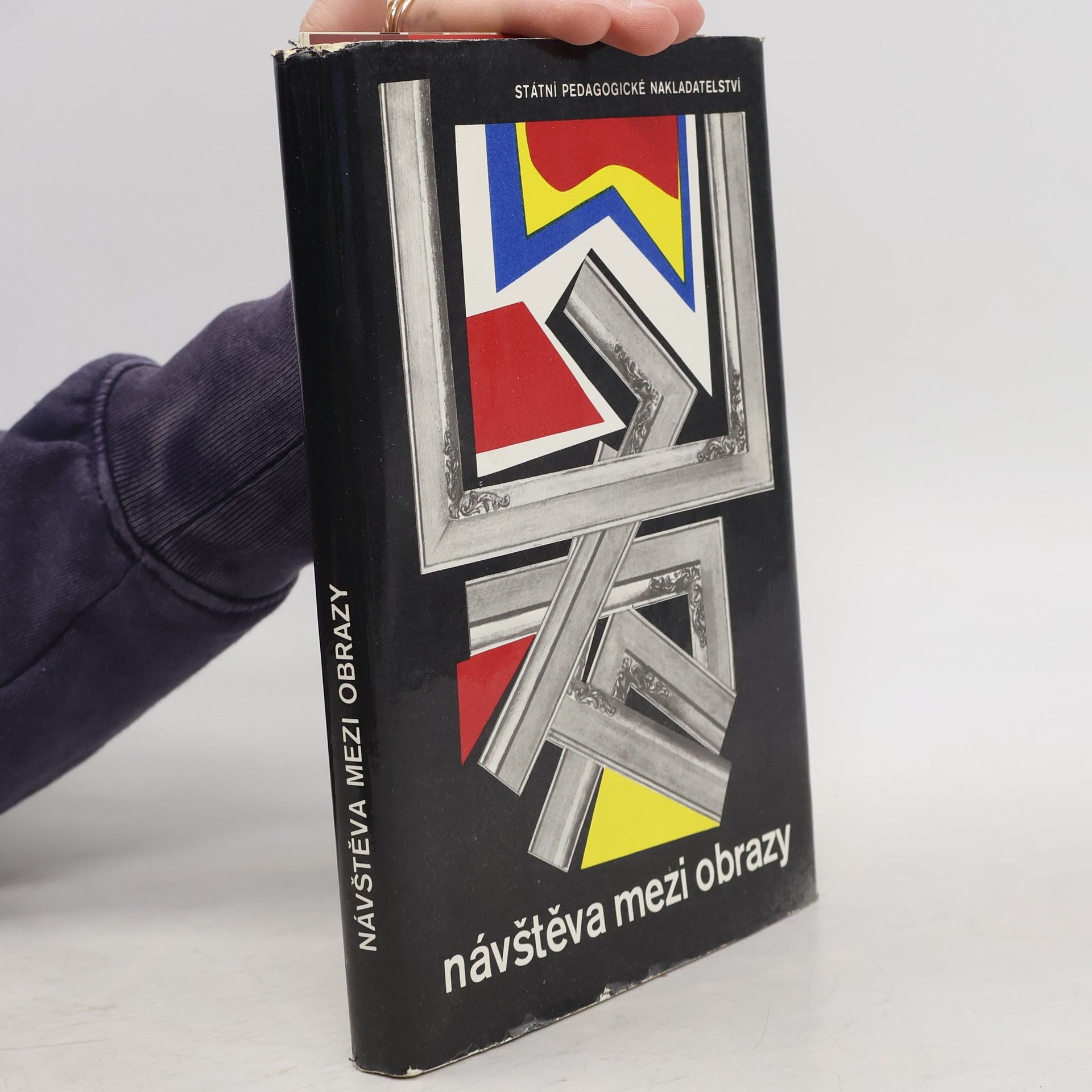 Leonid Ochrymčuk Návštěva mezi obrazy