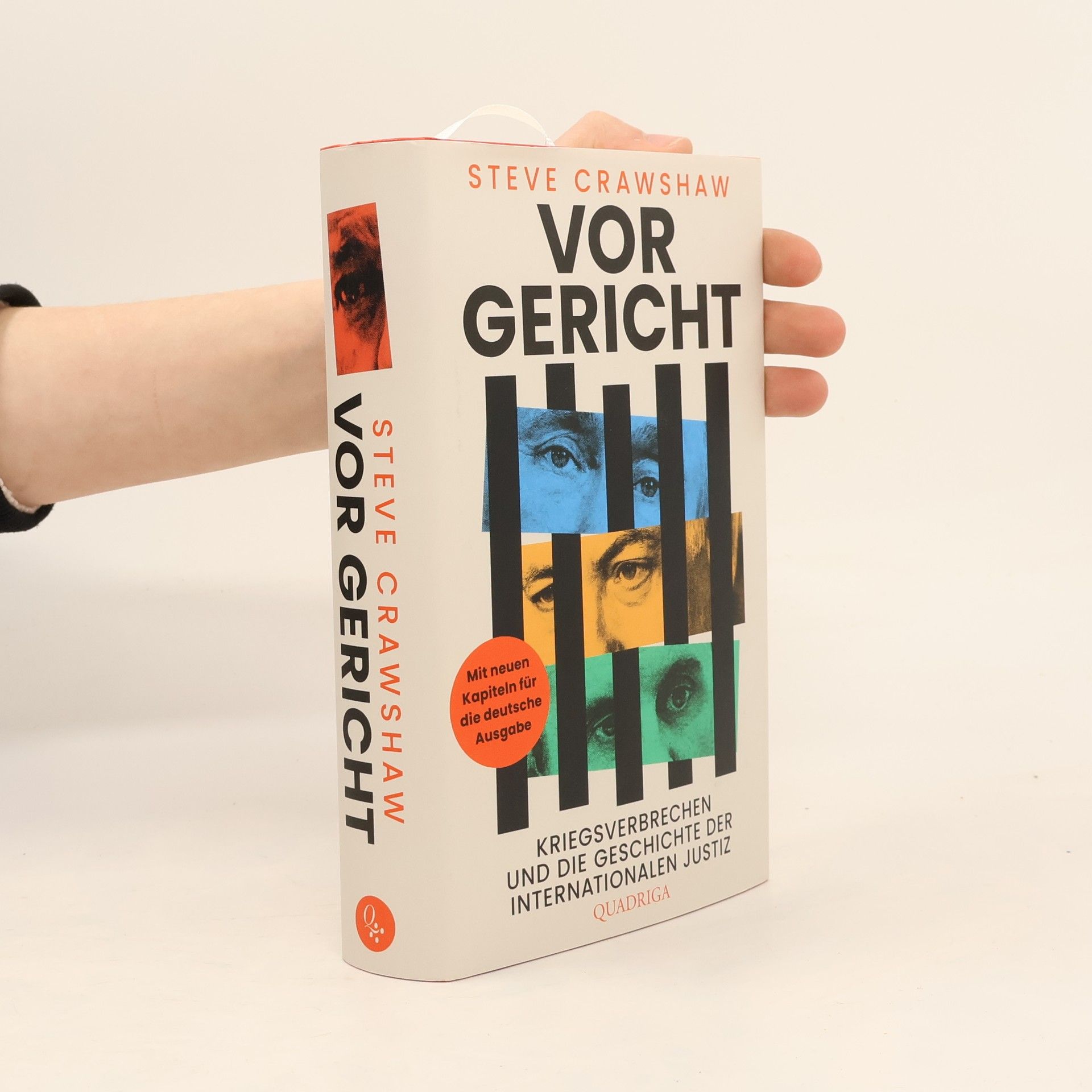 Steve Crawshaw Vor Gericht