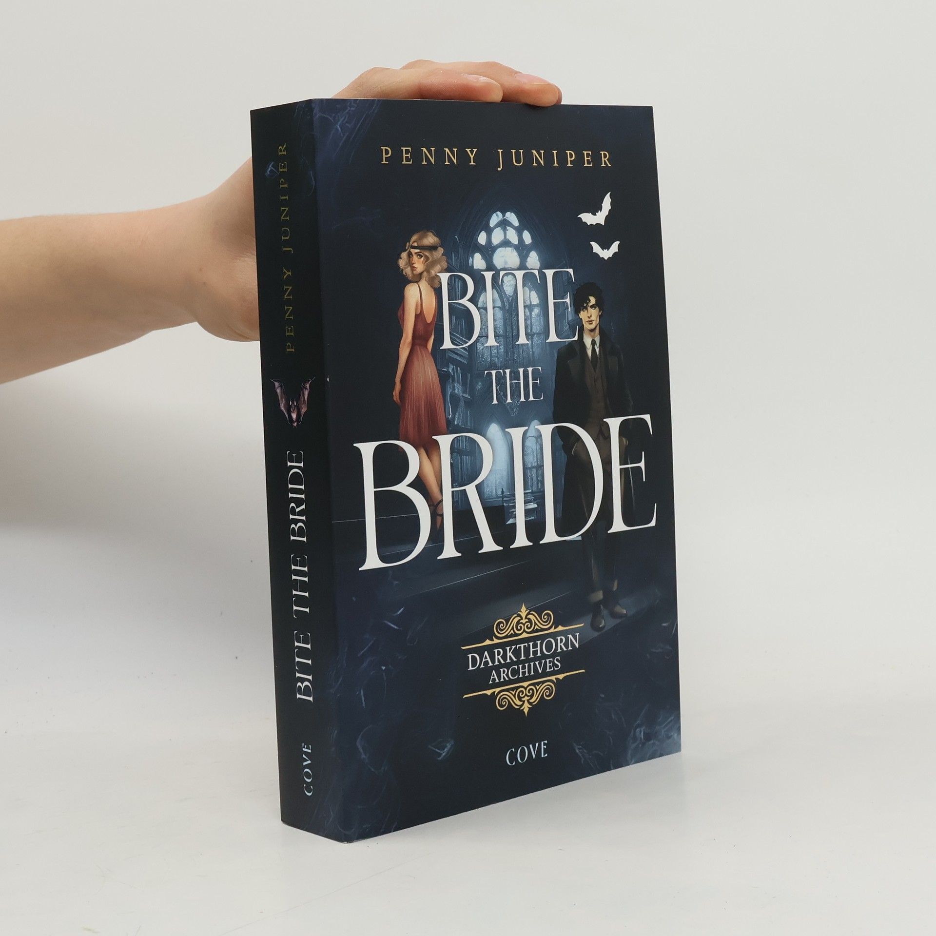Darkthorn Archives 1: Bite the Bride