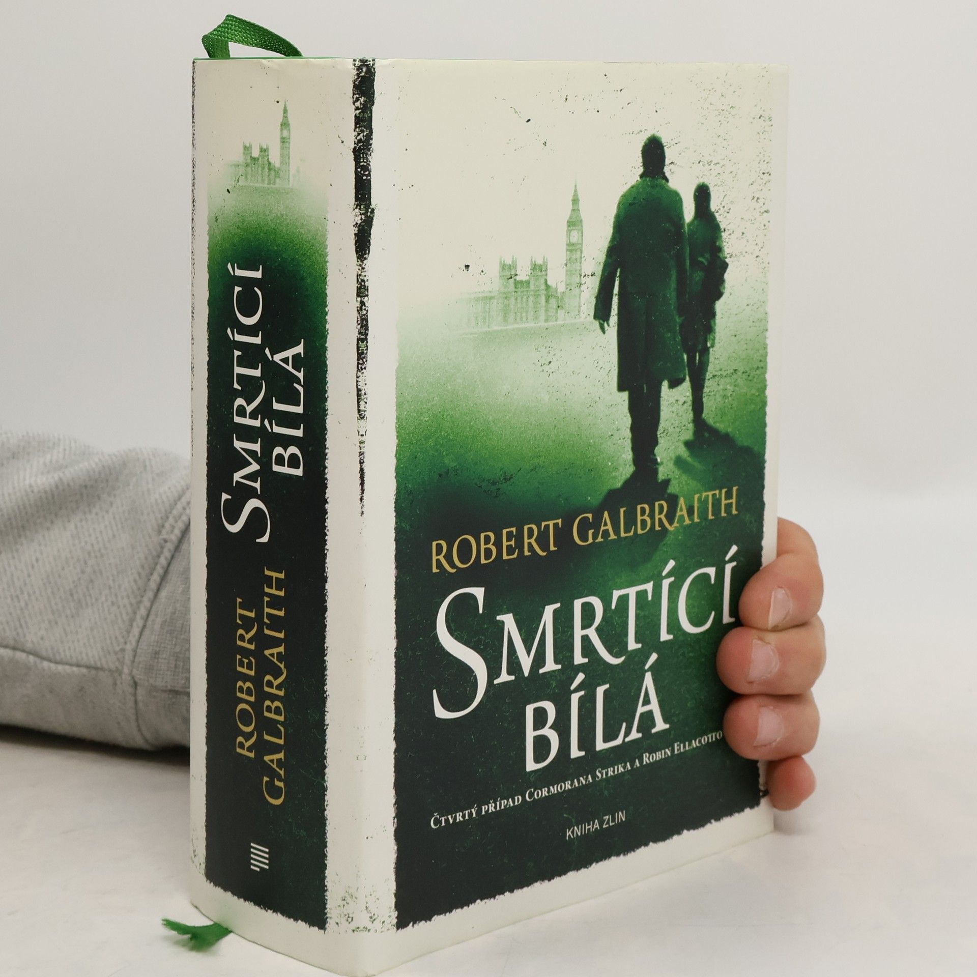Robert Galbraith Smrtící bílá