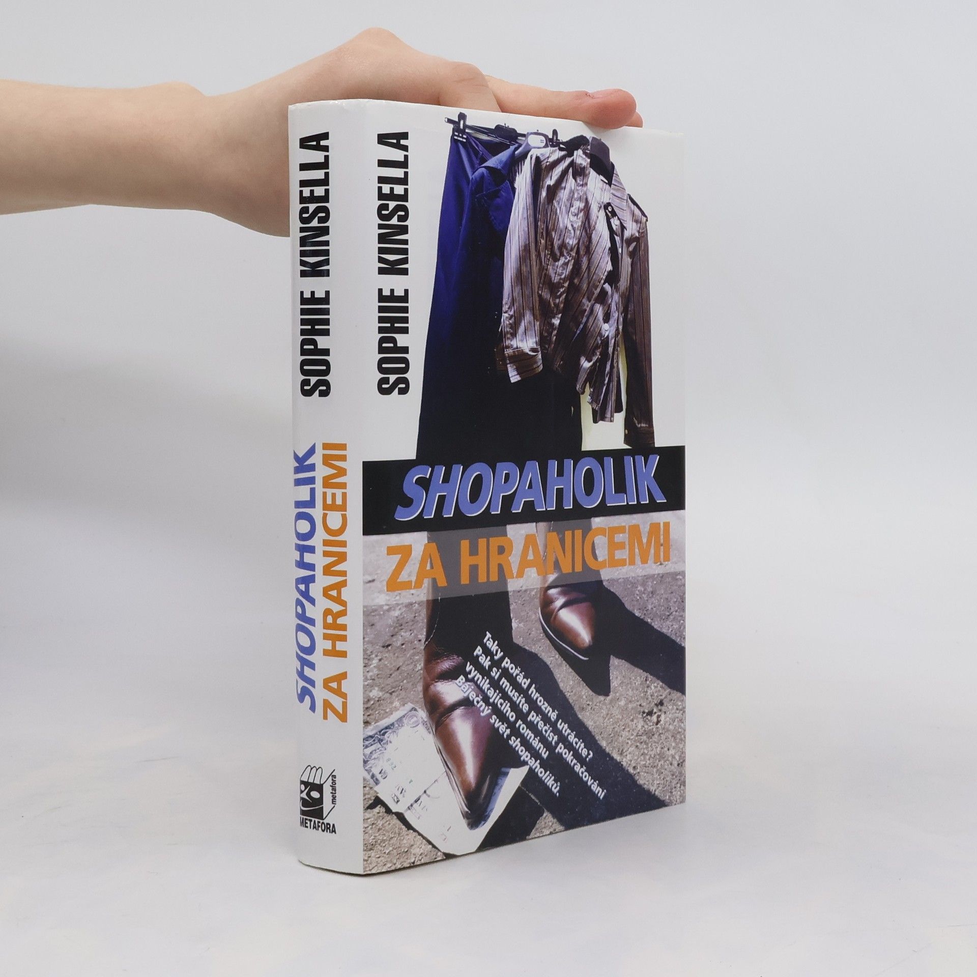 Sophie Kinsella Shopaholik za hranicemi