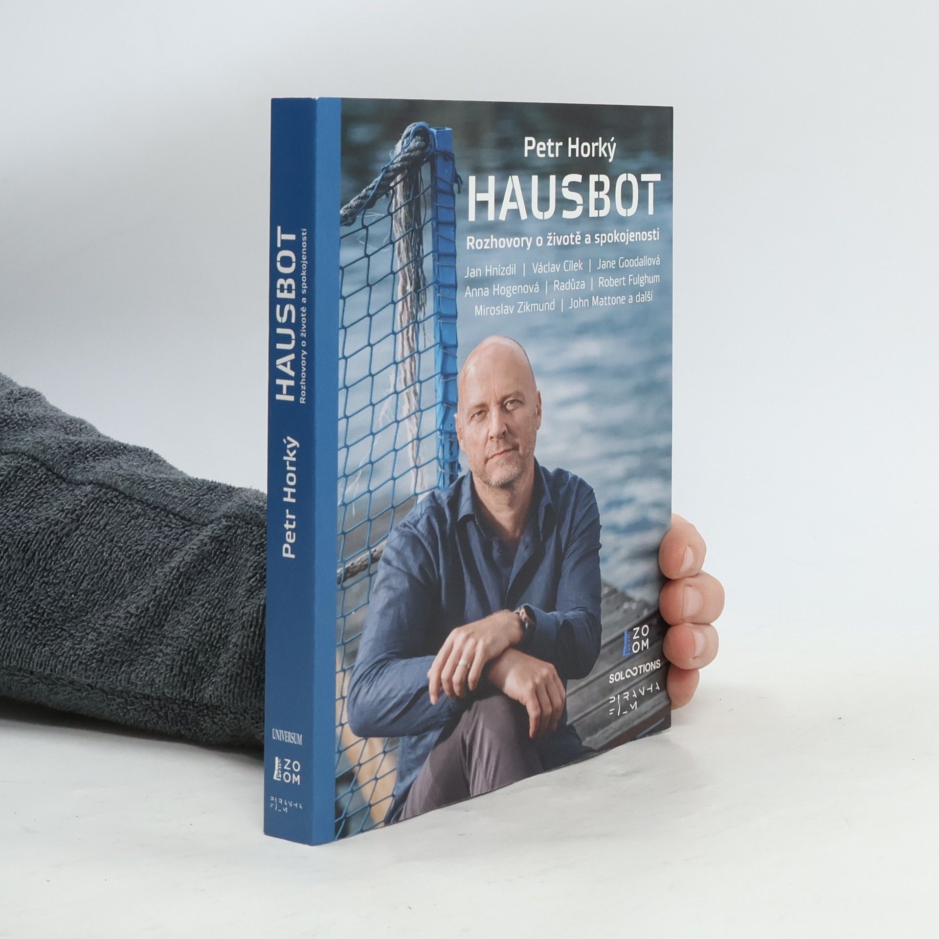 Hausbot : rozhovory o životě a spokojenosti