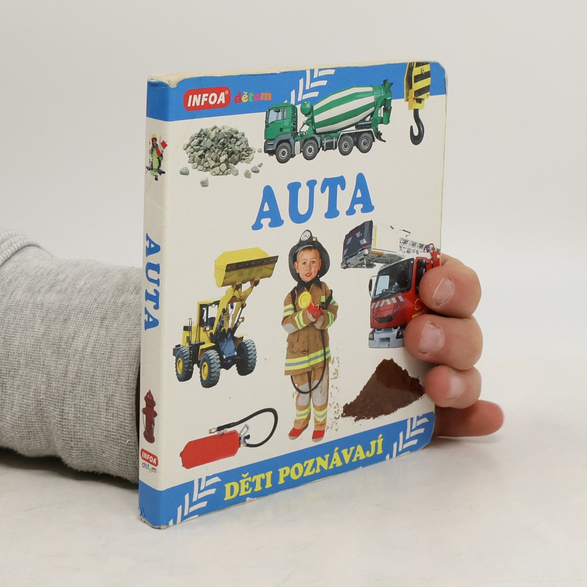 Kolektiv autorů Auta. Děti poznávají