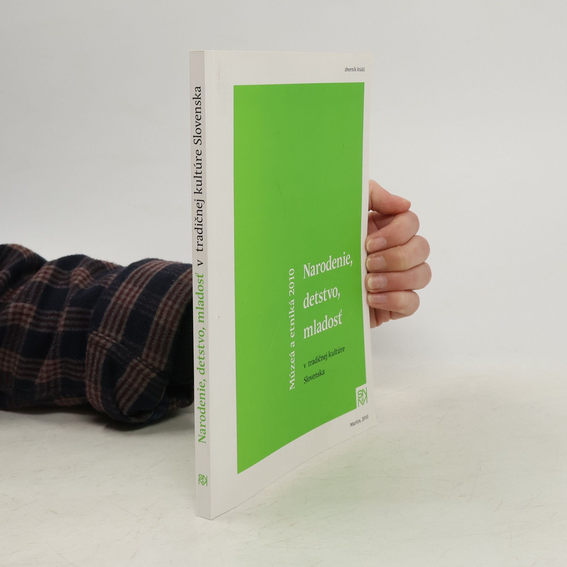 Viera Feglová Narodenie, detstvo, mladosť v tradičnej kultúre Slovenska