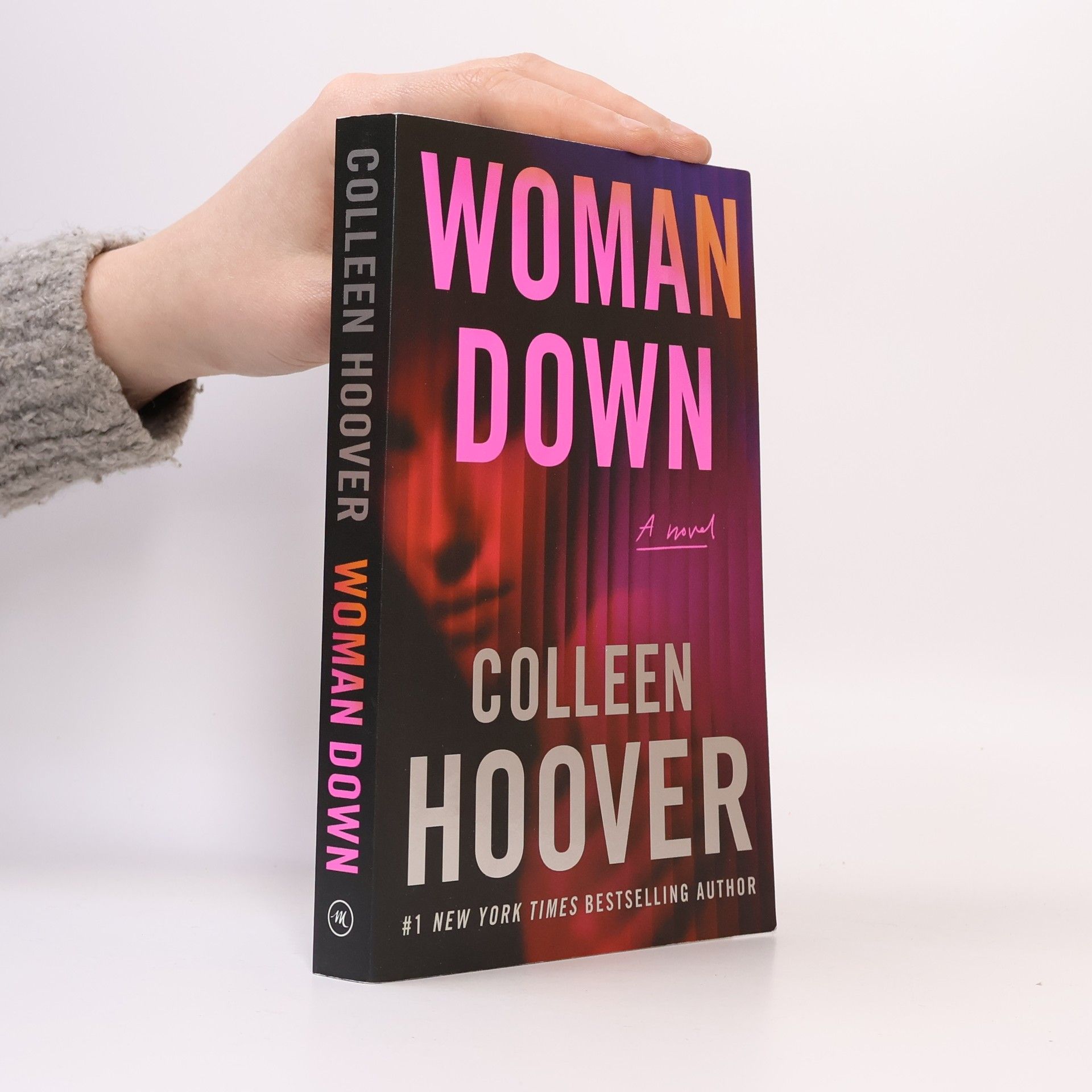 Colleen Hoover Woman Down: A Novel
