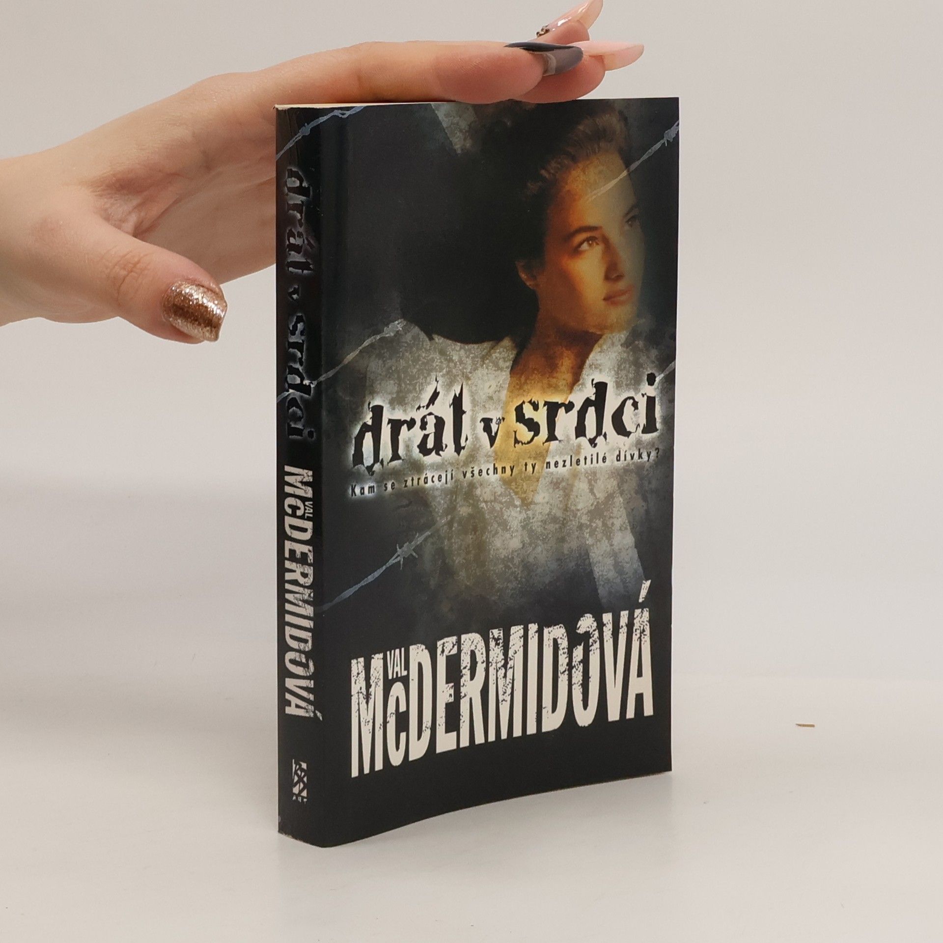 Val McDermid Drát v srdci