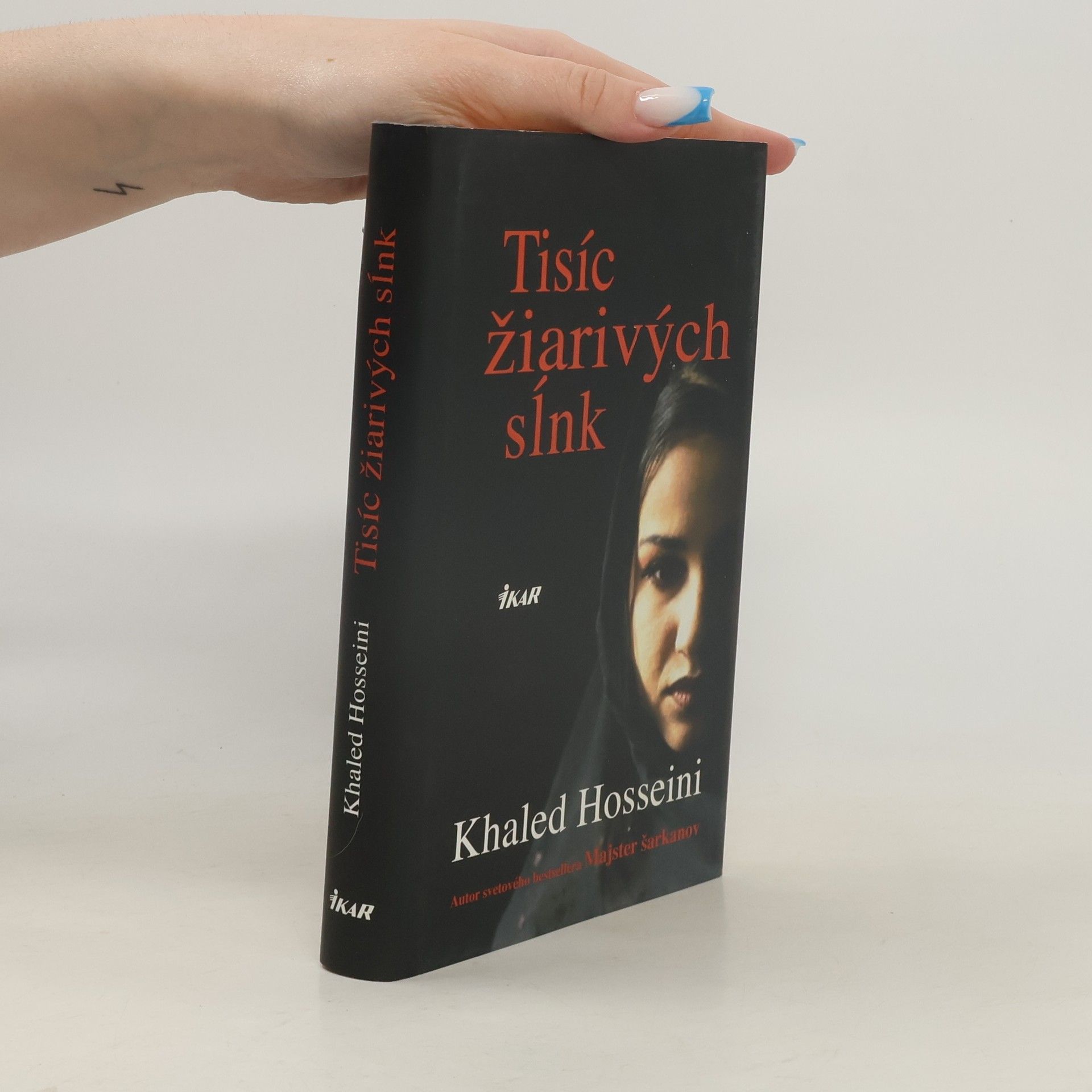 Khaled Hosseini Tisíc žiarivých sĺnk