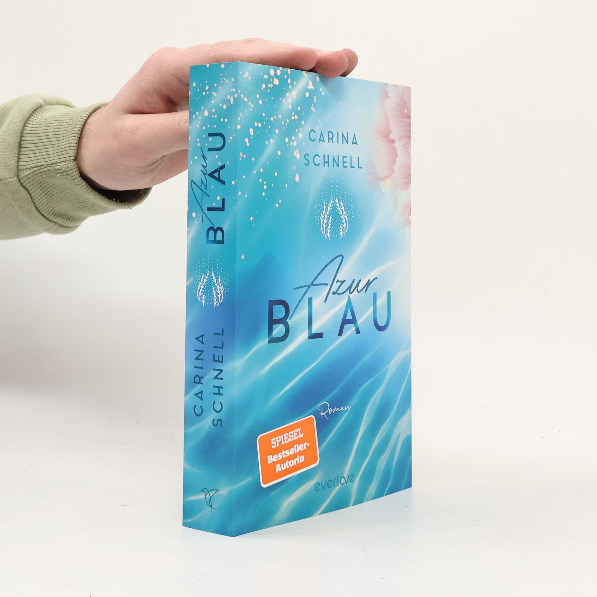 Carina Schnell Azurblau