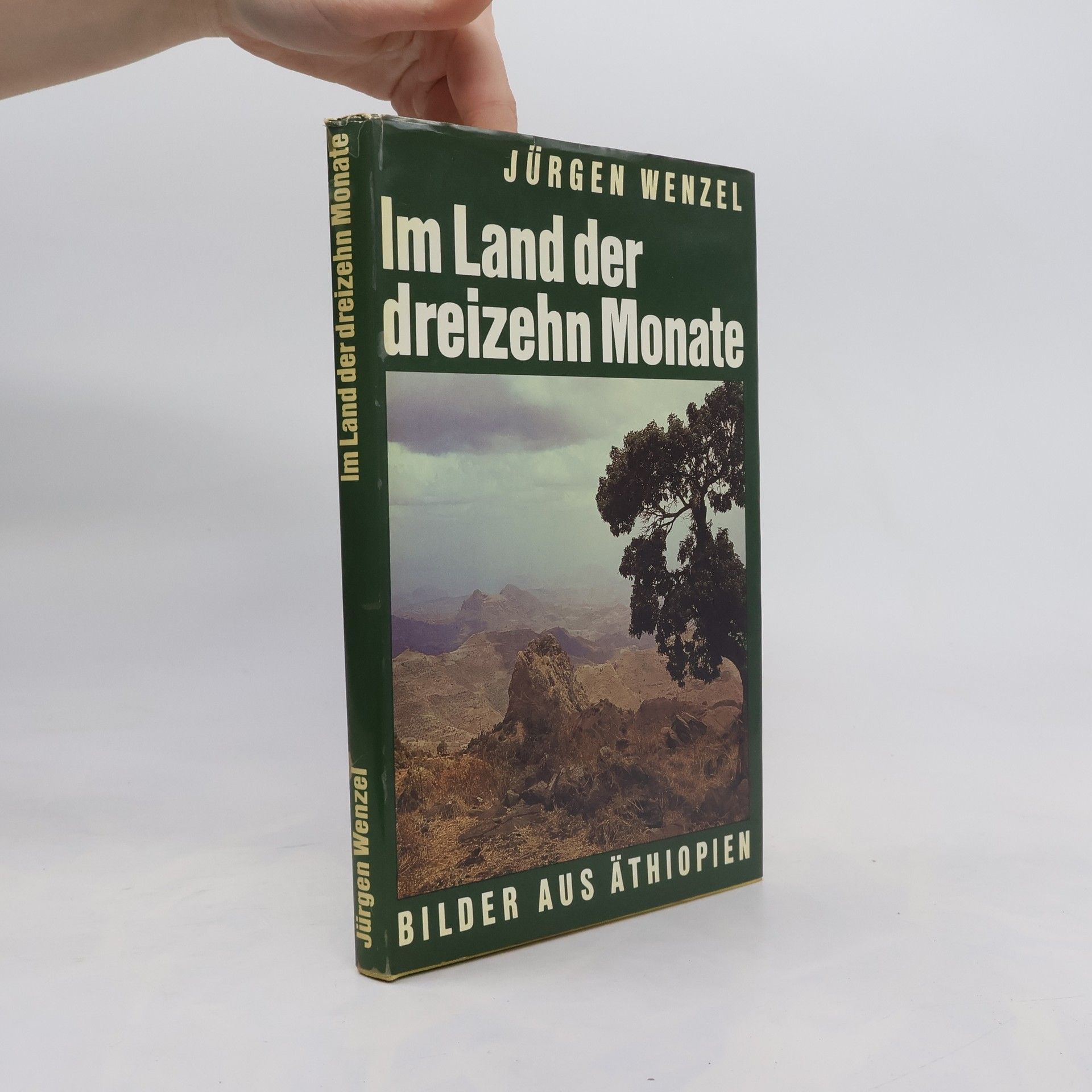 Hans-Jürgen Wenzel Im Land der dreizehn Monate