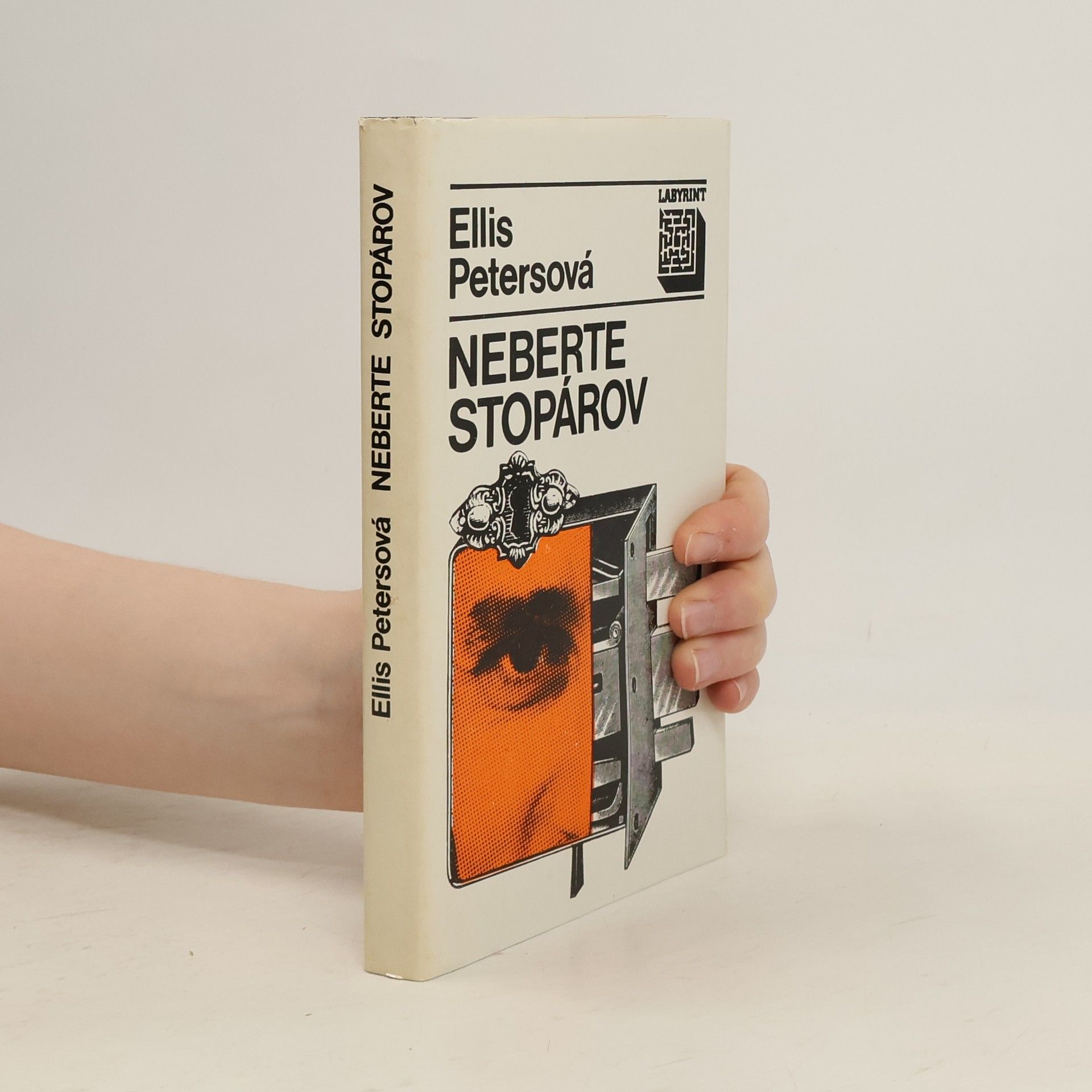 Ellis Peters Neberte stopárov