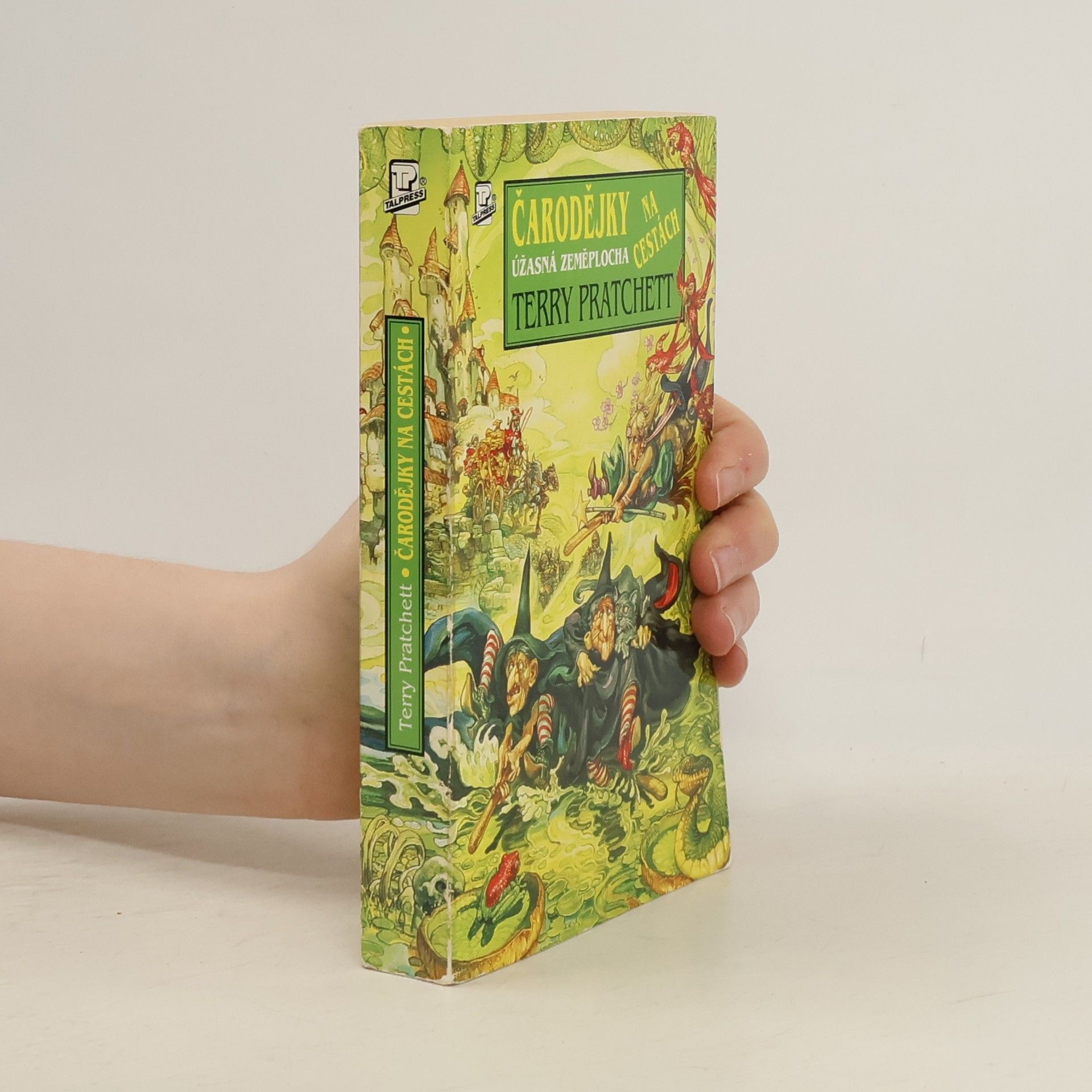 Terry Pratchett Čarodějky na cestách